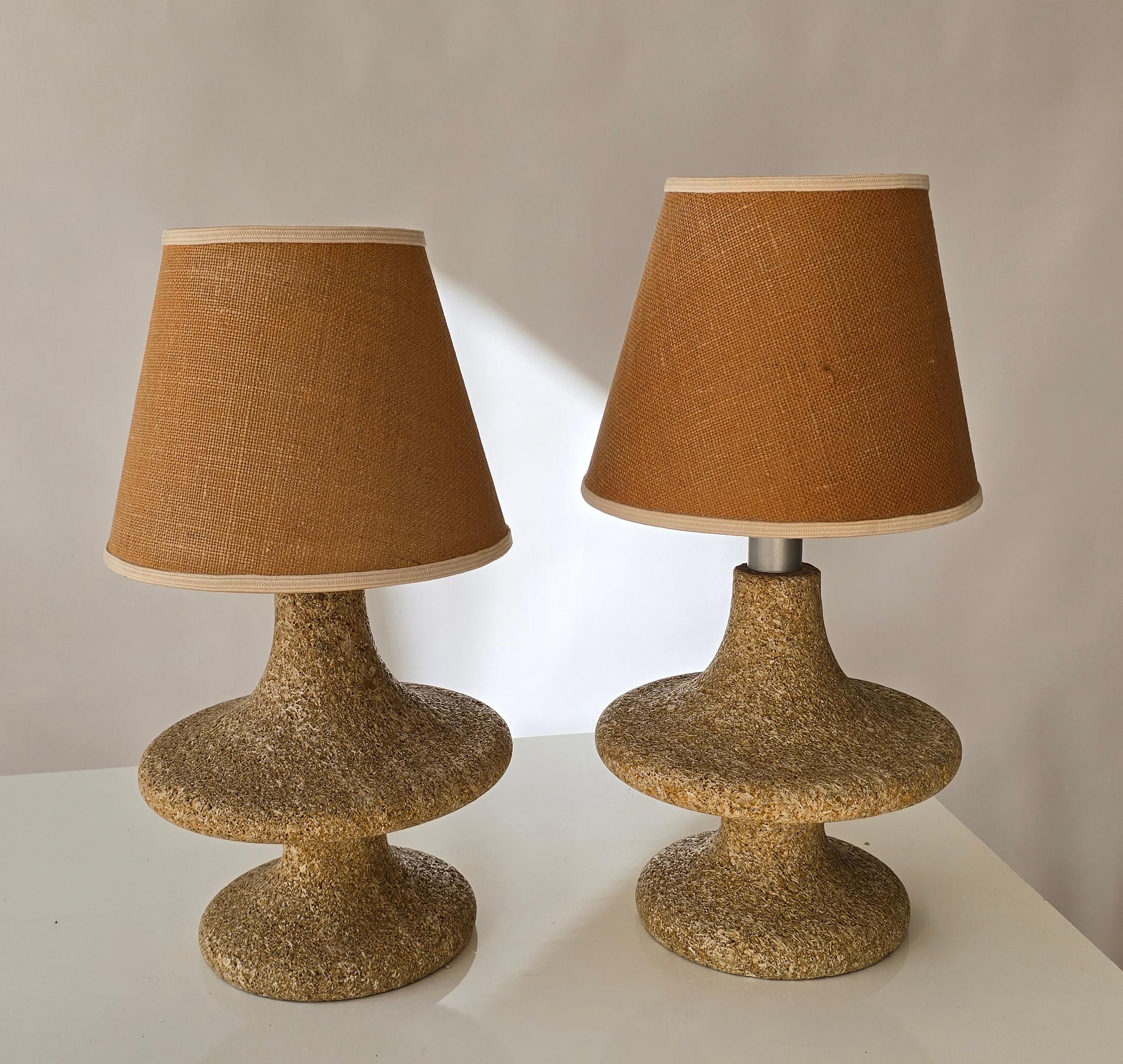 Italiano Lampade in pietra con effetto sughero, anni '70, Set di 2 in vendita
