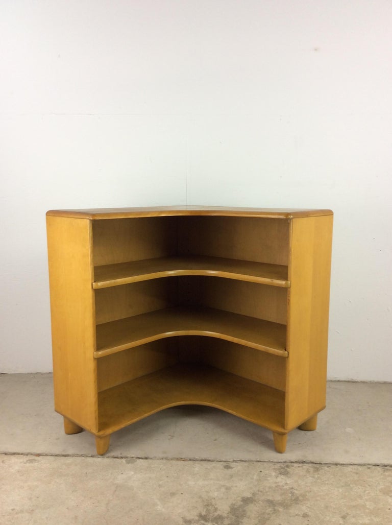 Mid Century Modern Corner Bookcase by Heywood Wakefield at 1stDibs