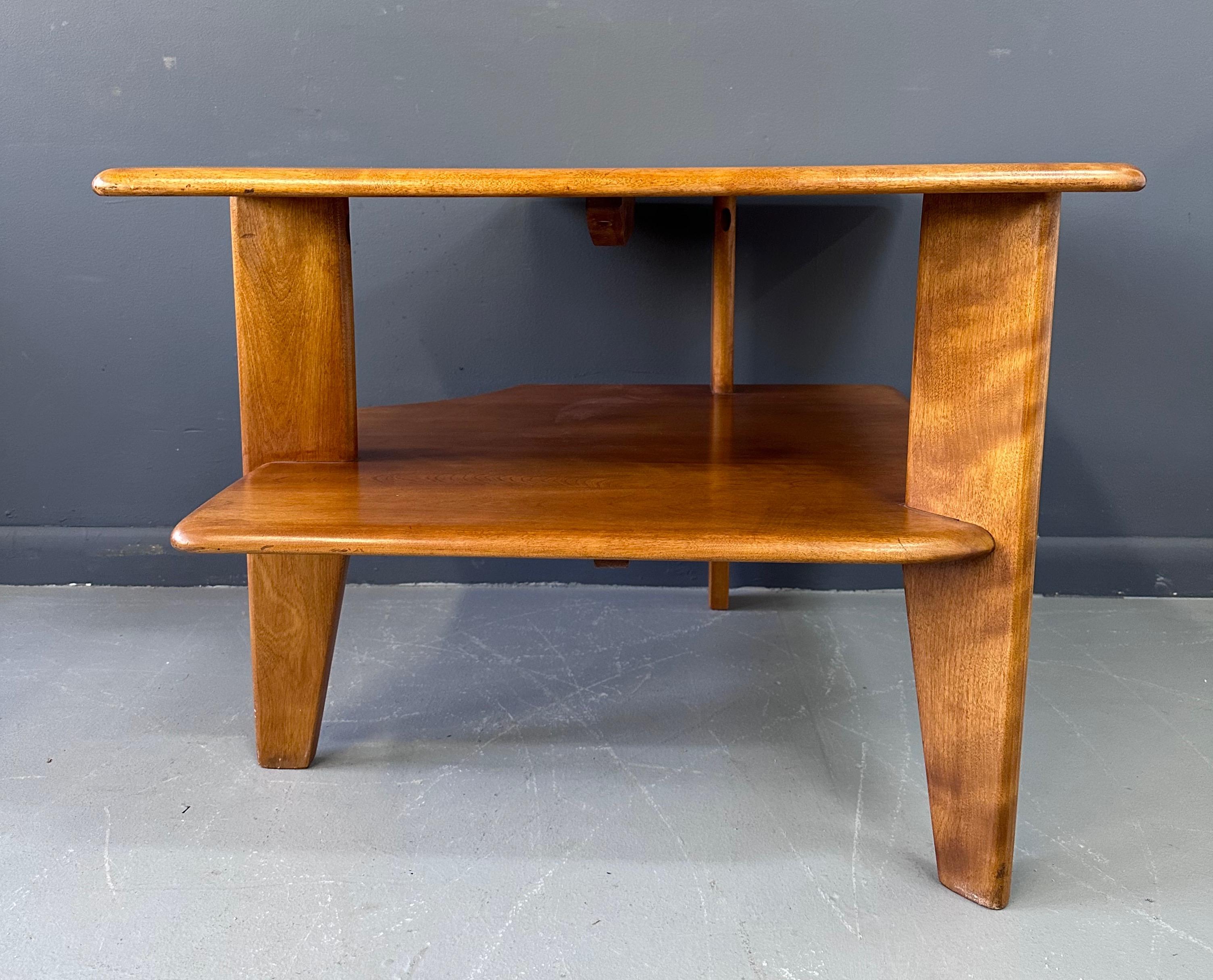 20th Century Mid-Century Modern Corner Table by Russel Wright for Conant Ball For Sale