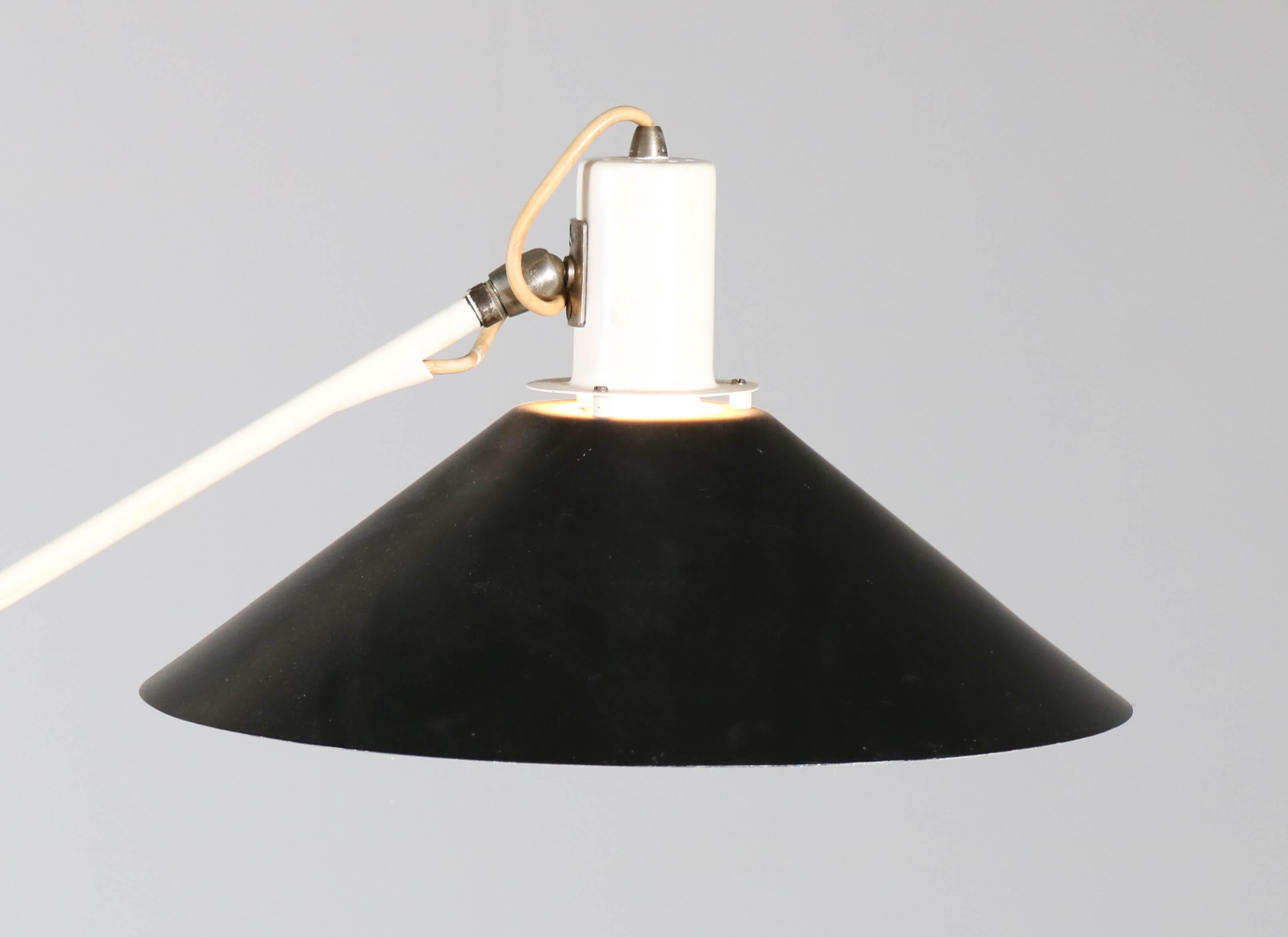 Mid-Century Modern Counter Balance Ceiling Light by J.J.M. Hoogervorst for Anvia In Good Condition In Amsterdam, NL