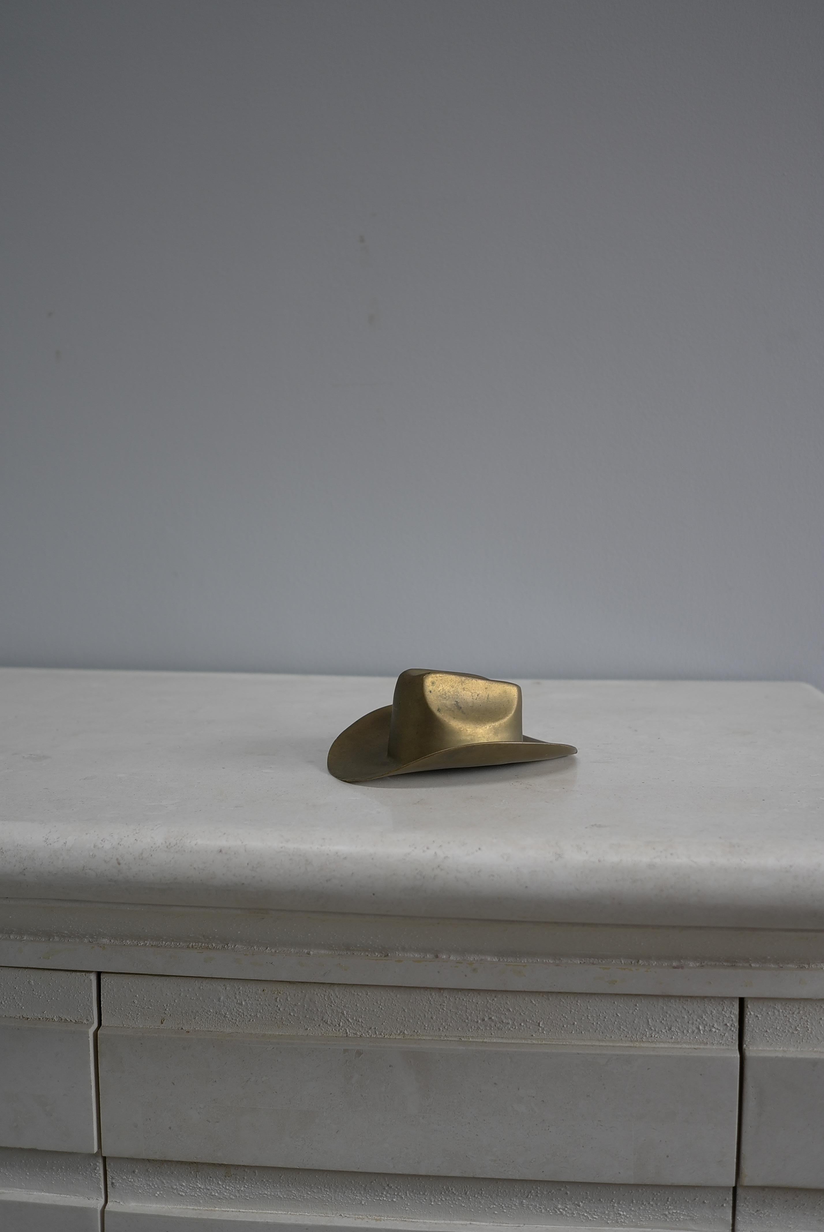 Presse-papier en laiton massif pour chapeau de cow-boy The Moderns 1960's 6