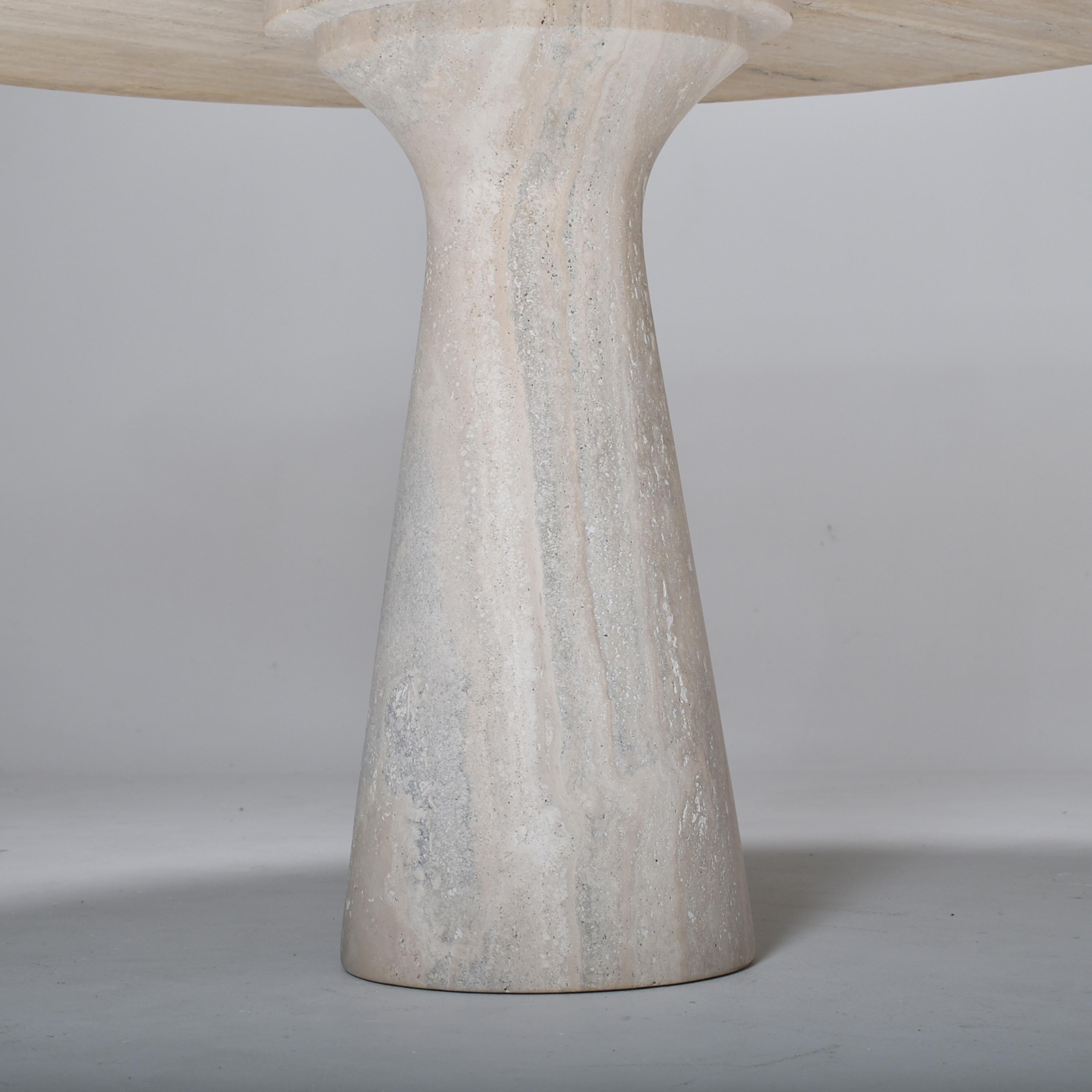 Mid-Century Modern Cream Round Pedestal Travertine Dining Table, Italy, 1970 1