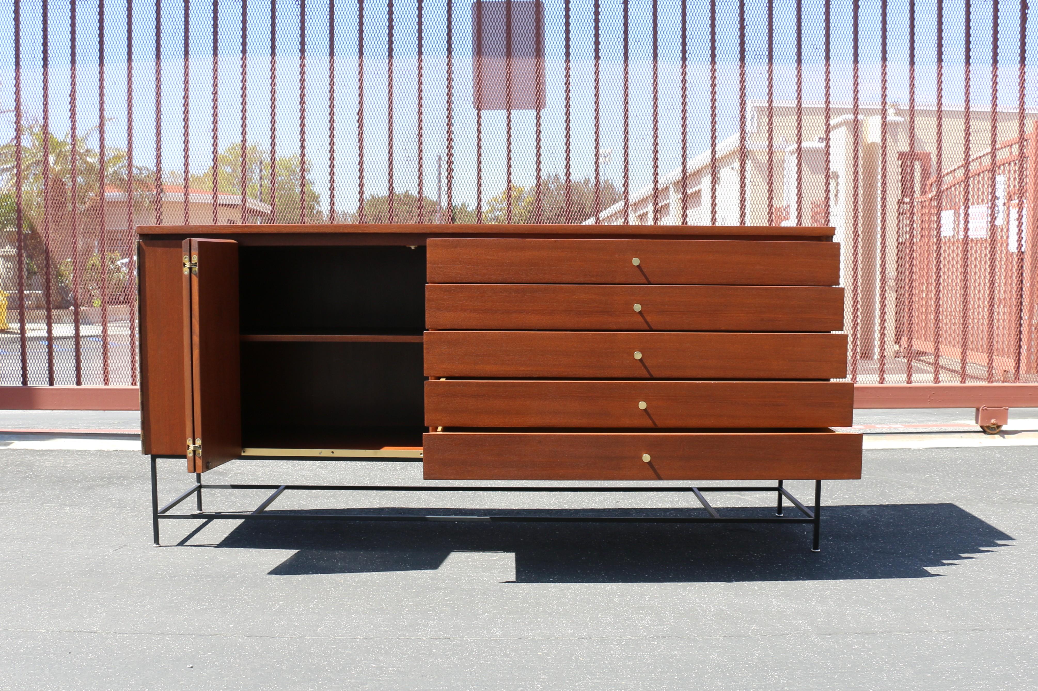 Mid-20th Century Mid-Century Modern Credenza by Paul McCobb, 'Irwin Collection' For Sale