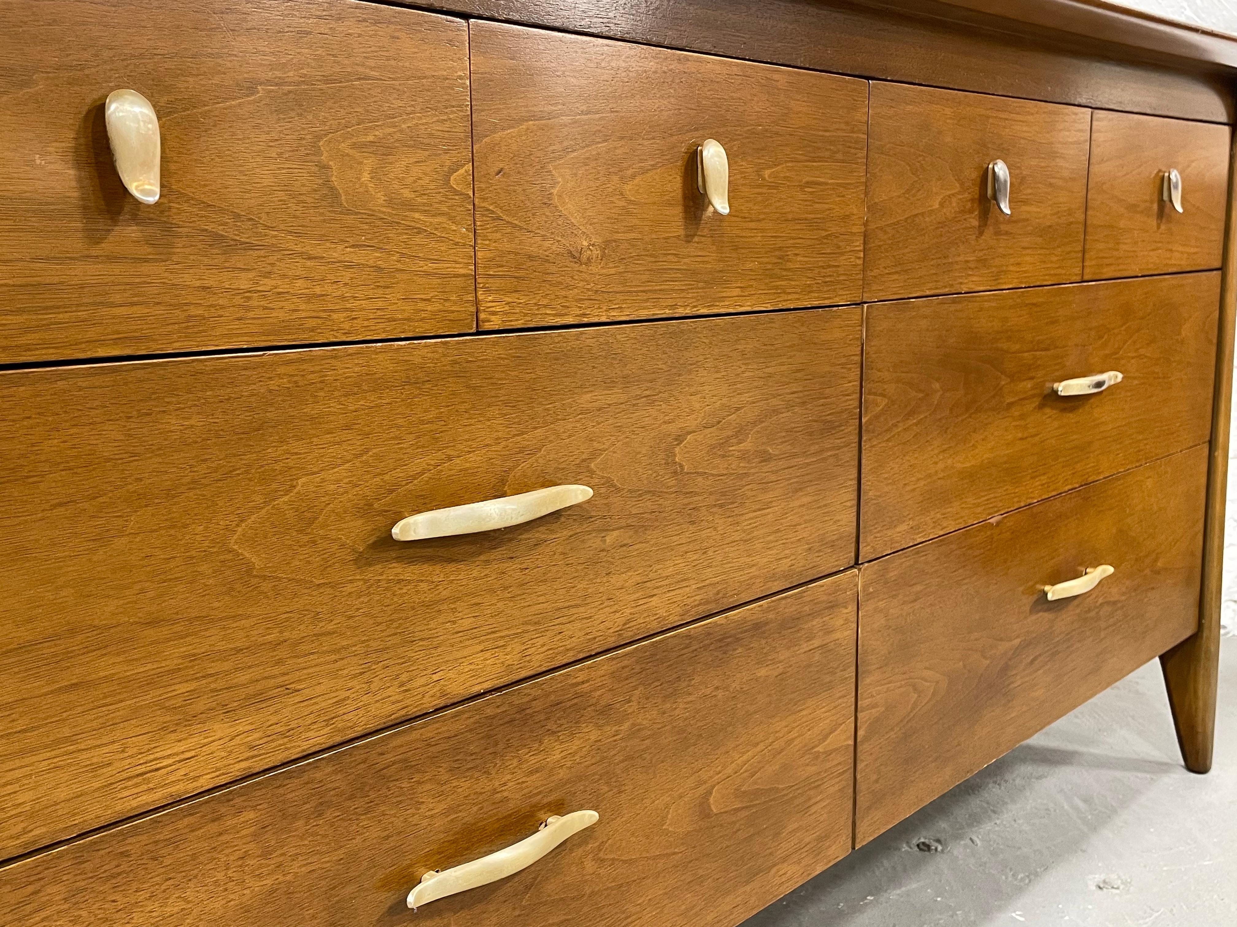 Mid Century MODERN Credenza / DRESSER John Van Koert for DREXEL Profile, c. 1960 9