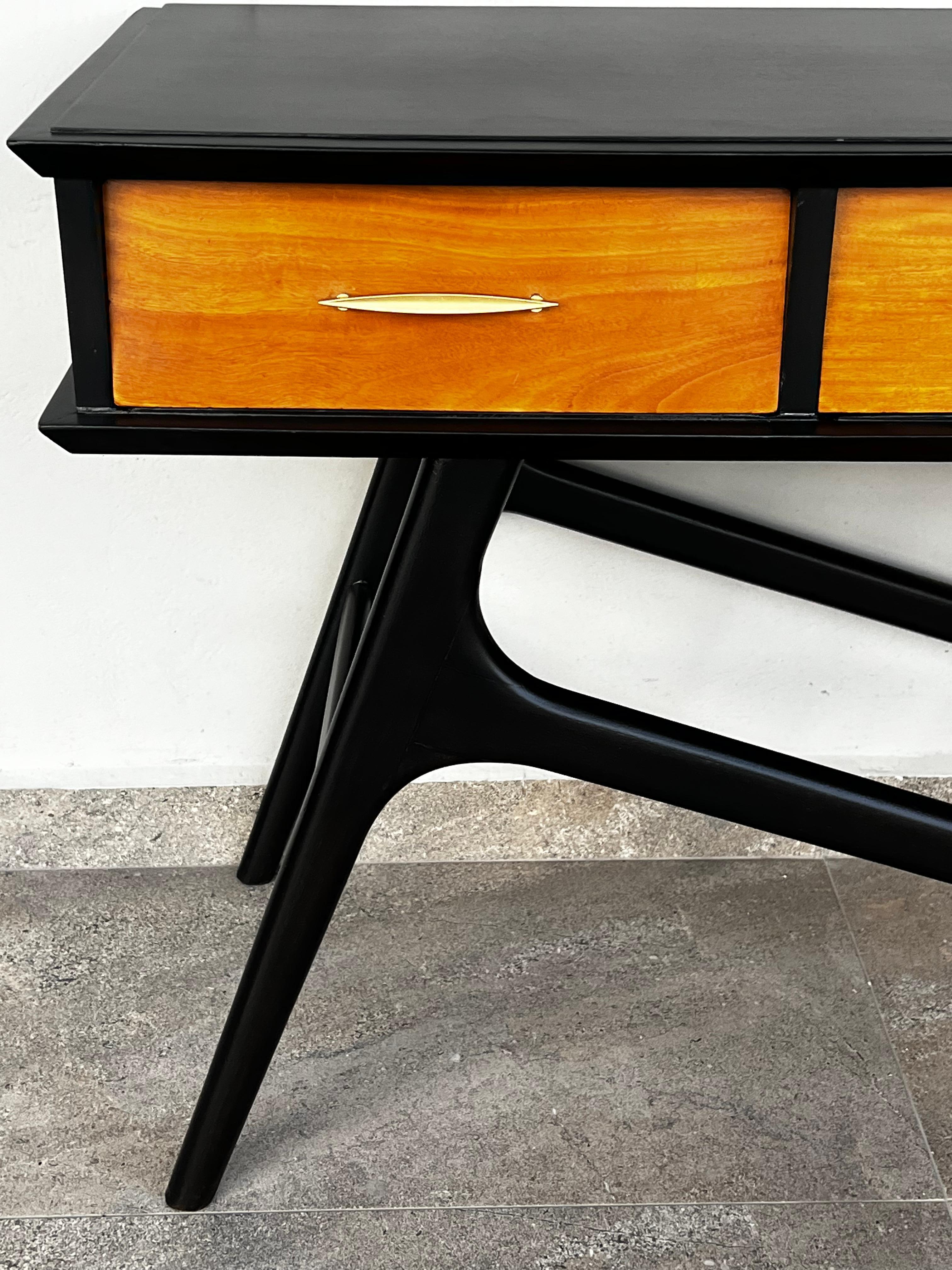 Crédence Mid-Century Modern Bon état - En vente à San Pedro Garza Garcia, Nuevo Leon