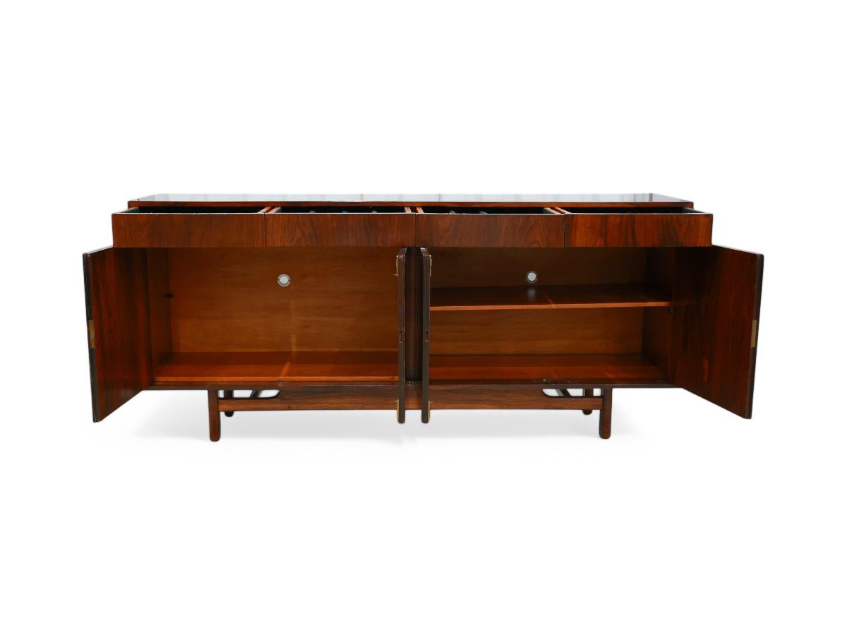 Mid Century Modern Credenza in Hardwood by Sergio Rodrigues, 1960’s For Sale 4
