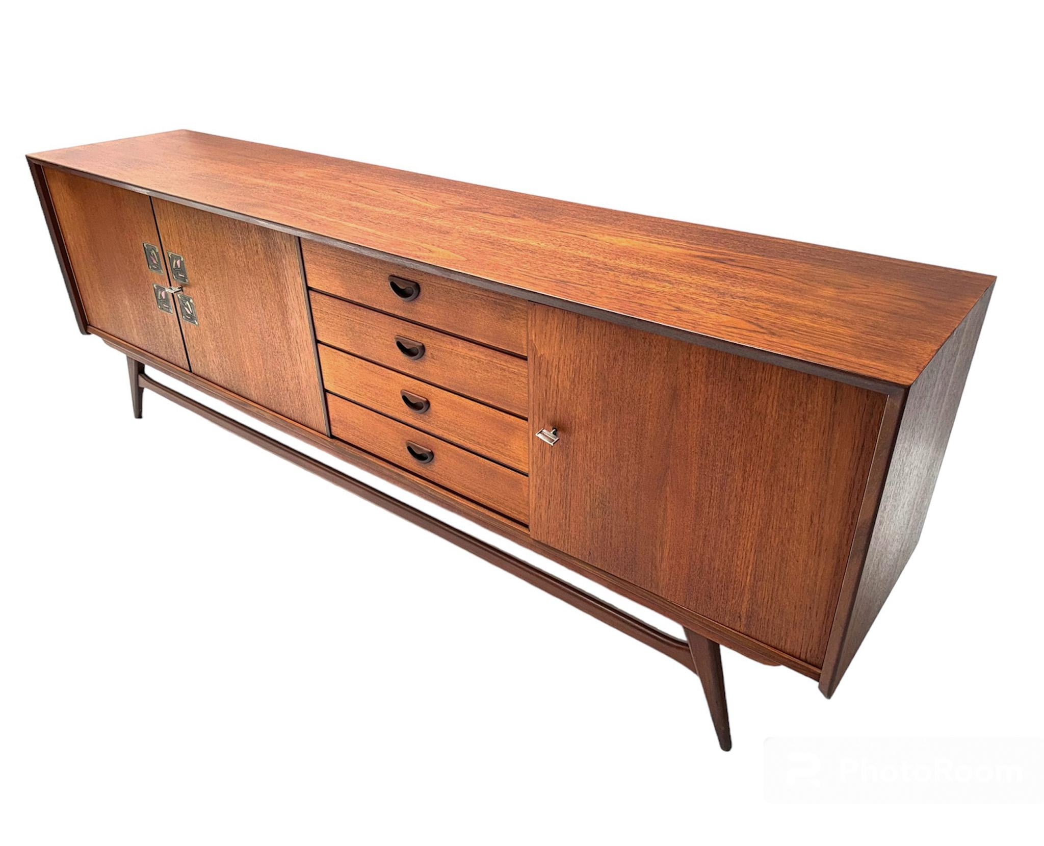 Mid-Century Modern Credenza or Sideboard by Louis van Teeffelen for WéBé, 1960s In Good Condition For Sale In Amsterdam, NL