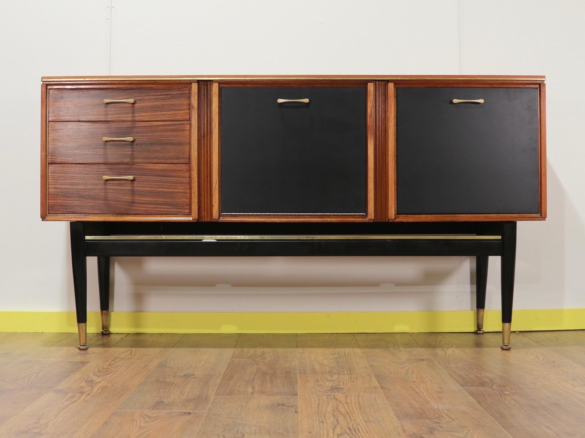 Mid-Century Modern Credenza Sideboard by Stonehill 9