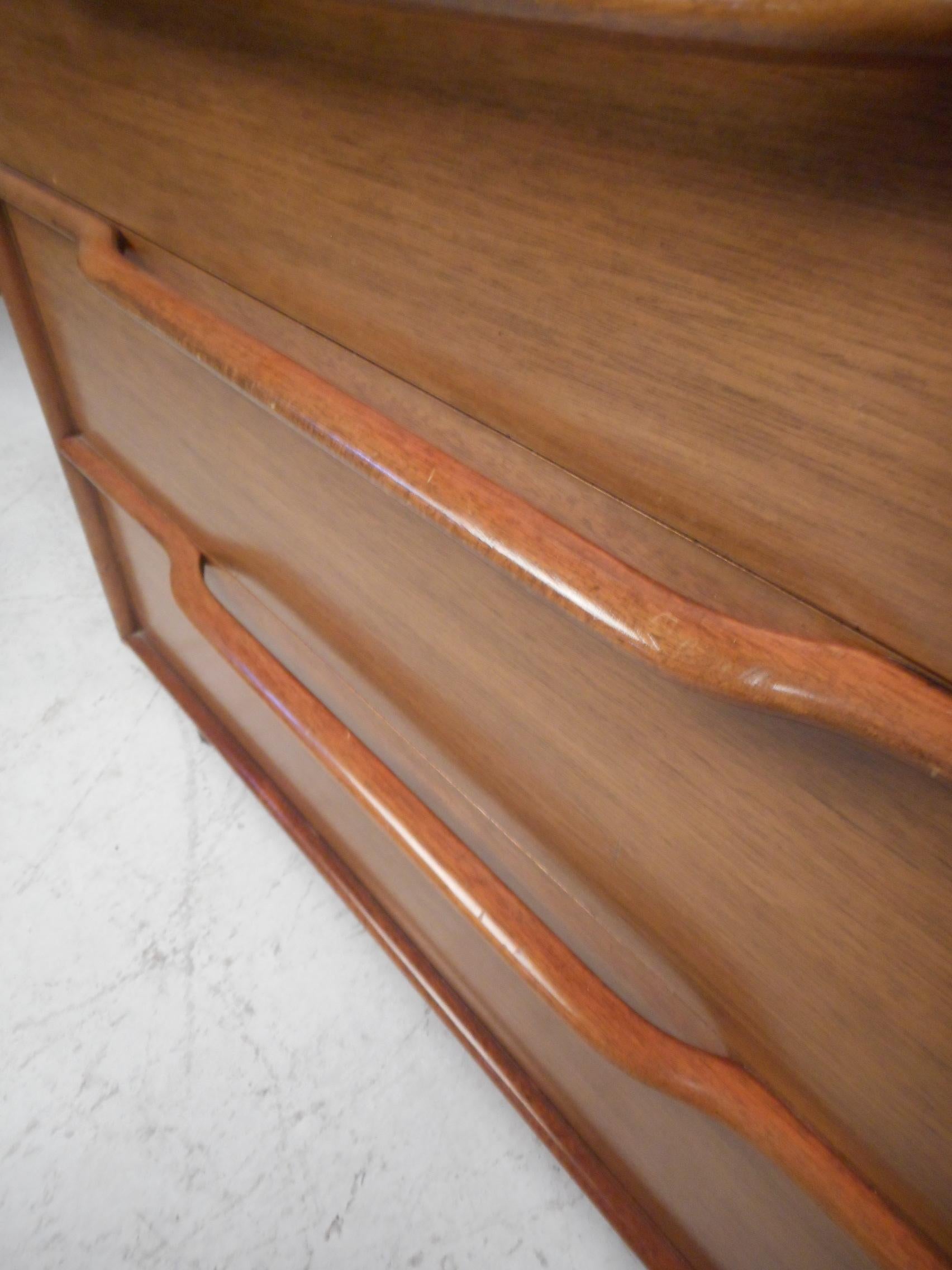 Mahogany Mid-Century Modern Credenza with Topper by Hickory Manufacturing Co.