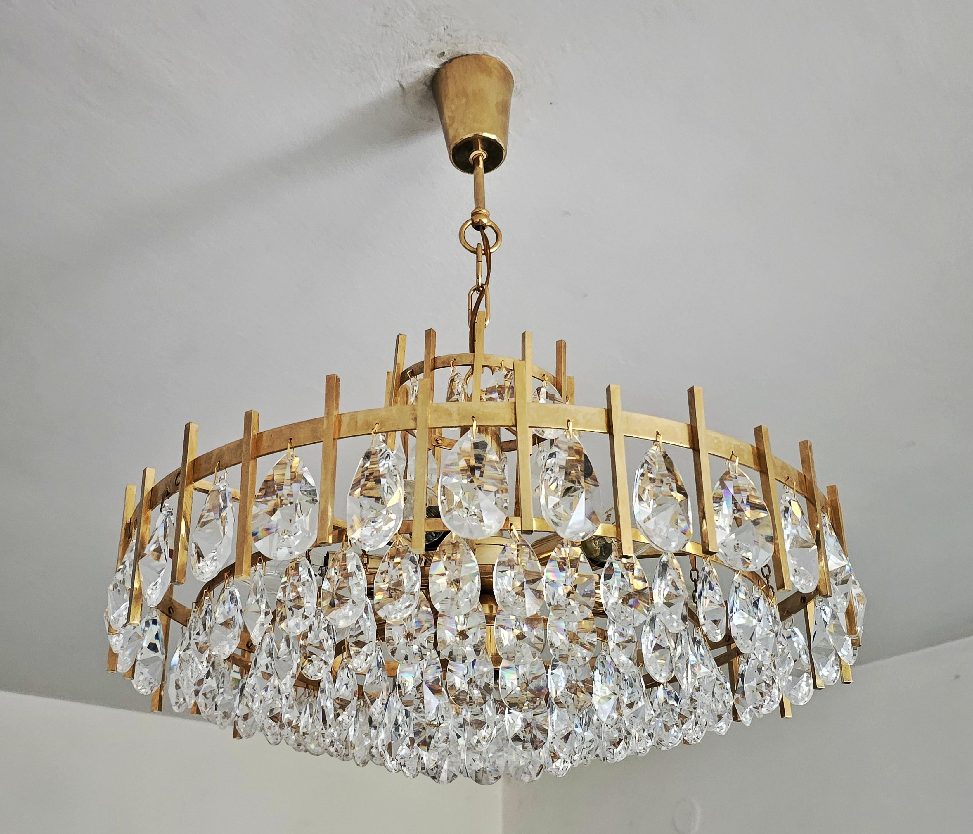 Mid-Century Modern Mid Century Modern Crystal and Brass Chandelier by Bakalowits, Austria 1960s For Sale