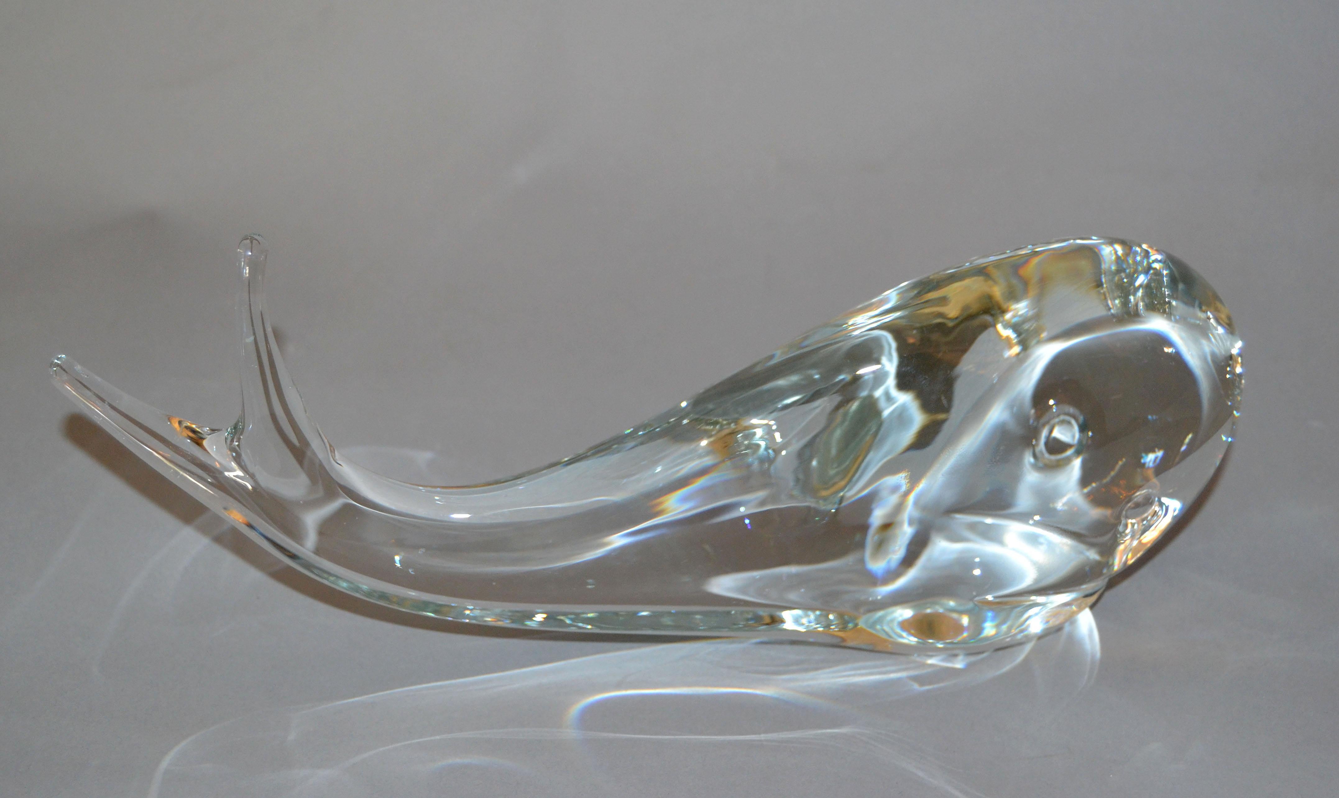 Mid-Century Modern Crystal Art Glass Whale by FM Ronneby Konstglas Sweden In Good Condition In Miami, FL