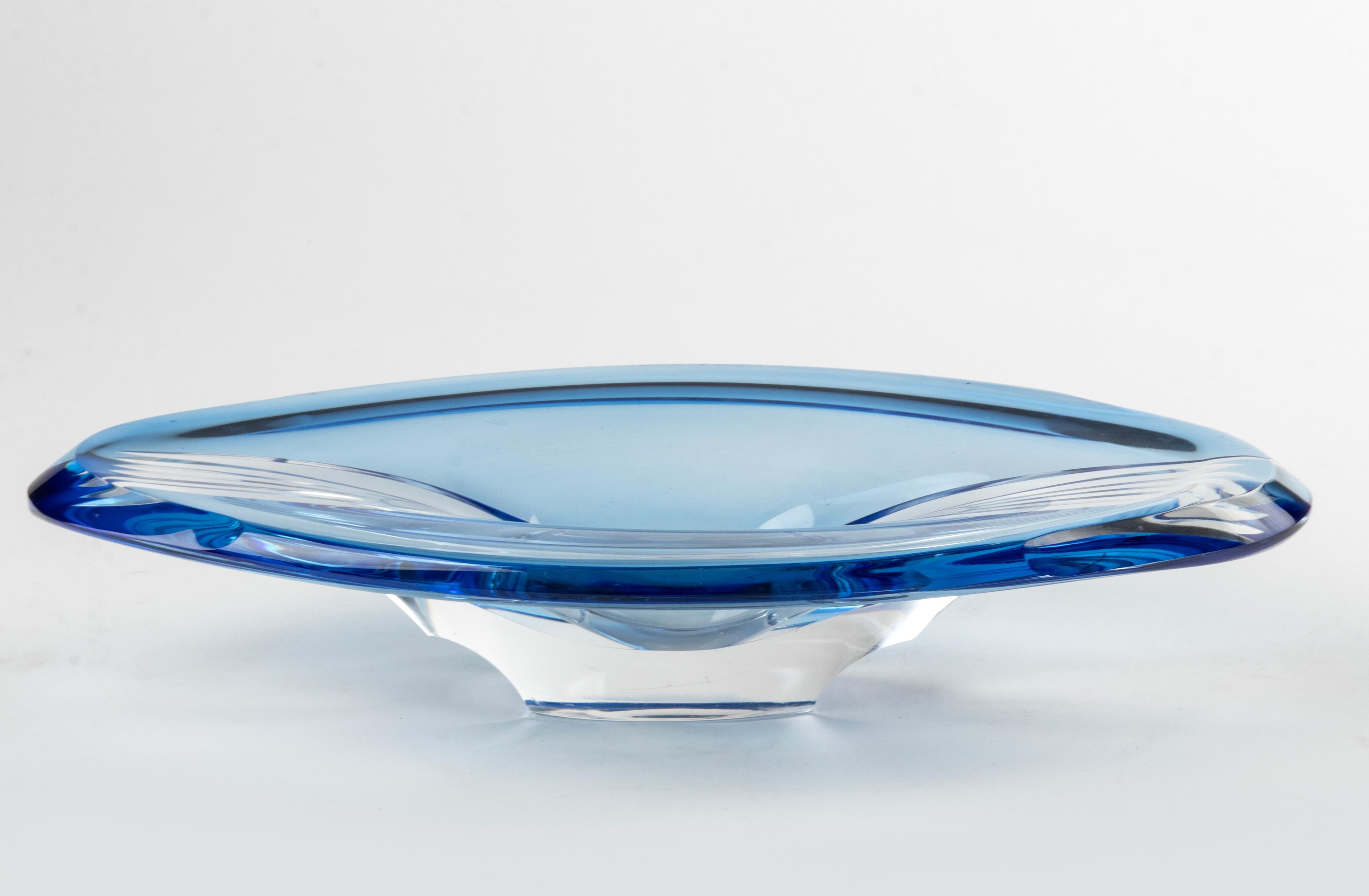 Hand-Crafted Mid Century Modern Crystal Bowl made by Val Saint Lambert For Sale