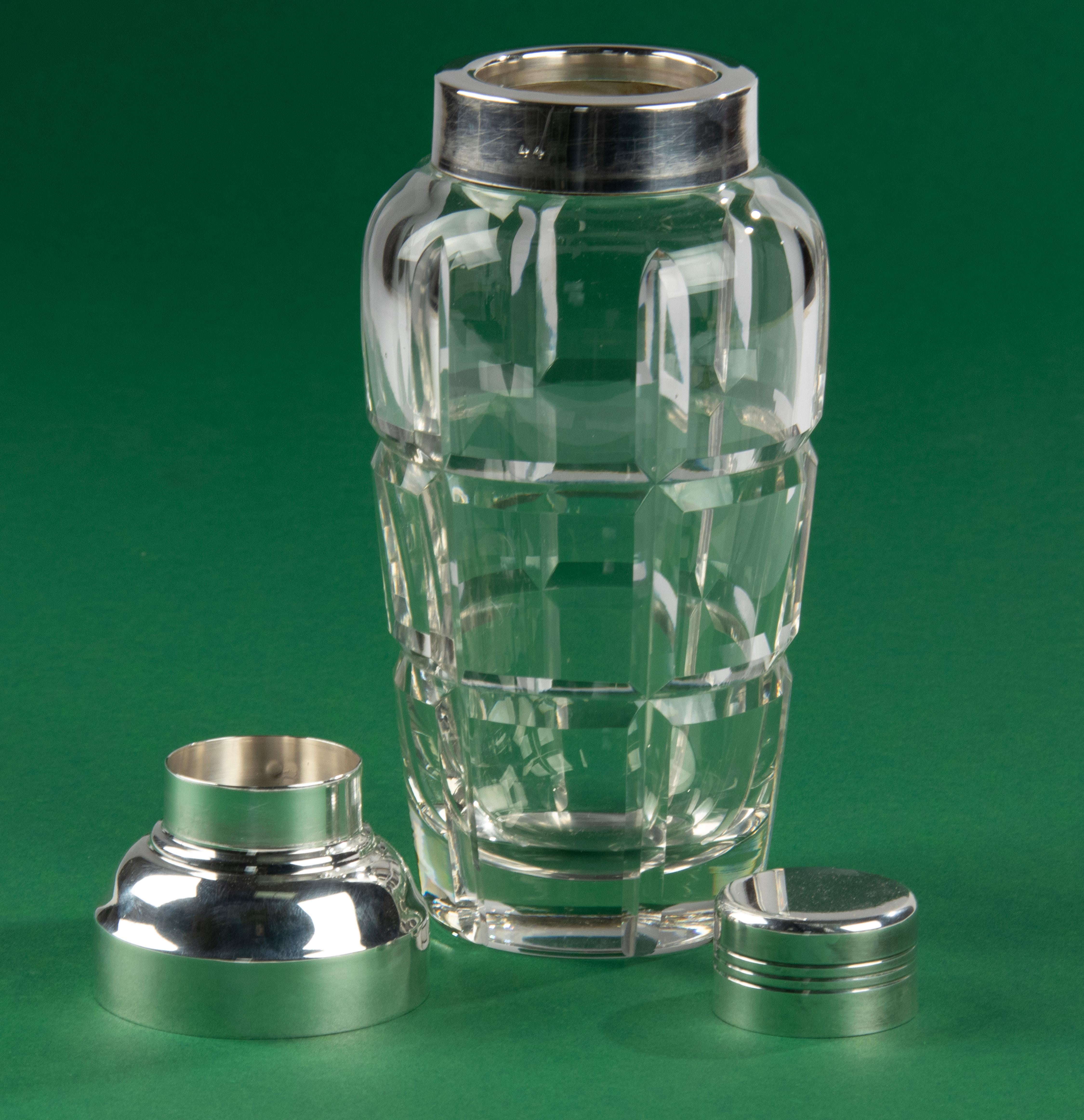 Mid-Century Modern Crystal Cocktail Shaker with Silver Plated Top, Carme For Sale 1