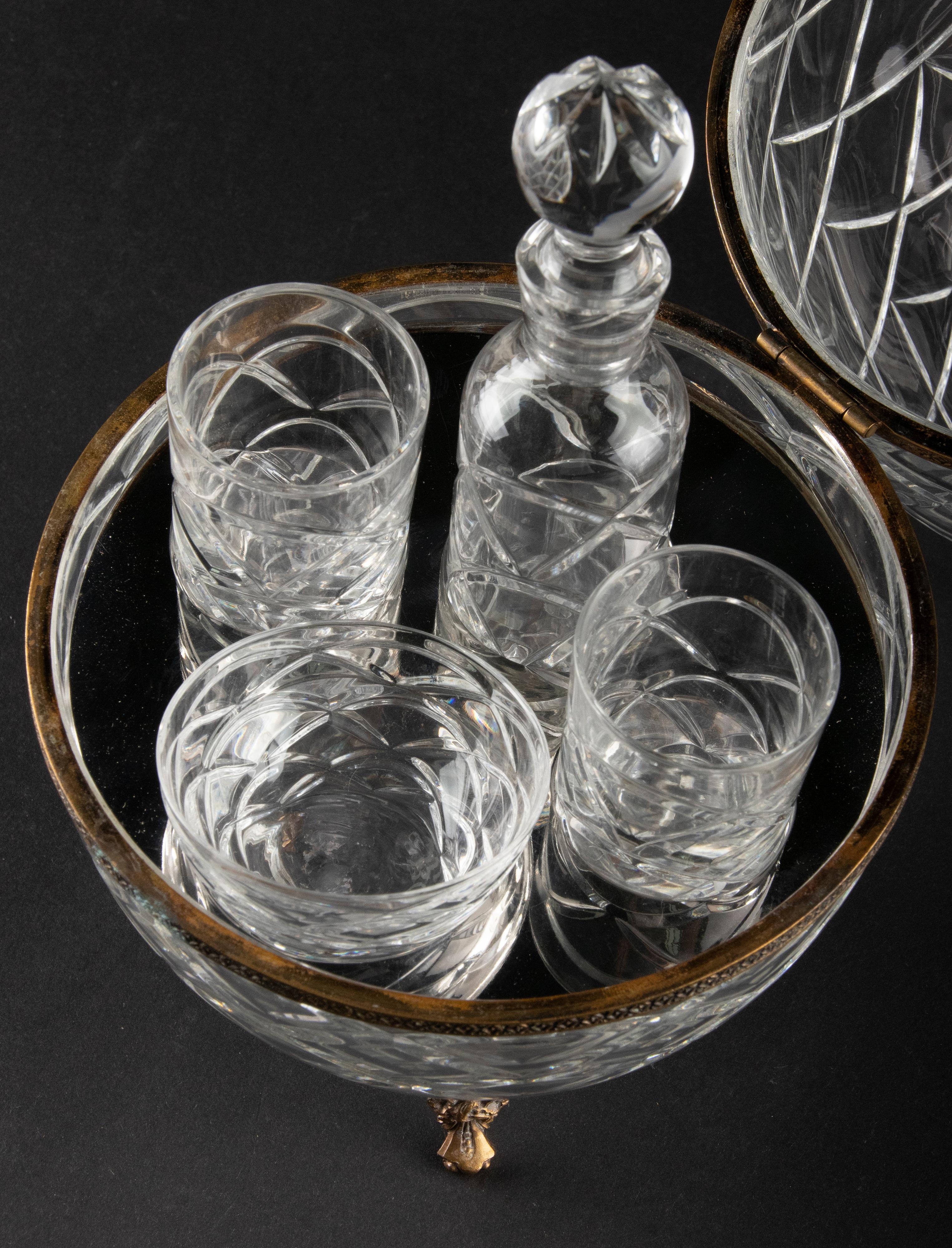 Mid-Century Modern Crystal Egg for Caviar and Vodka Made by Fabergé 5