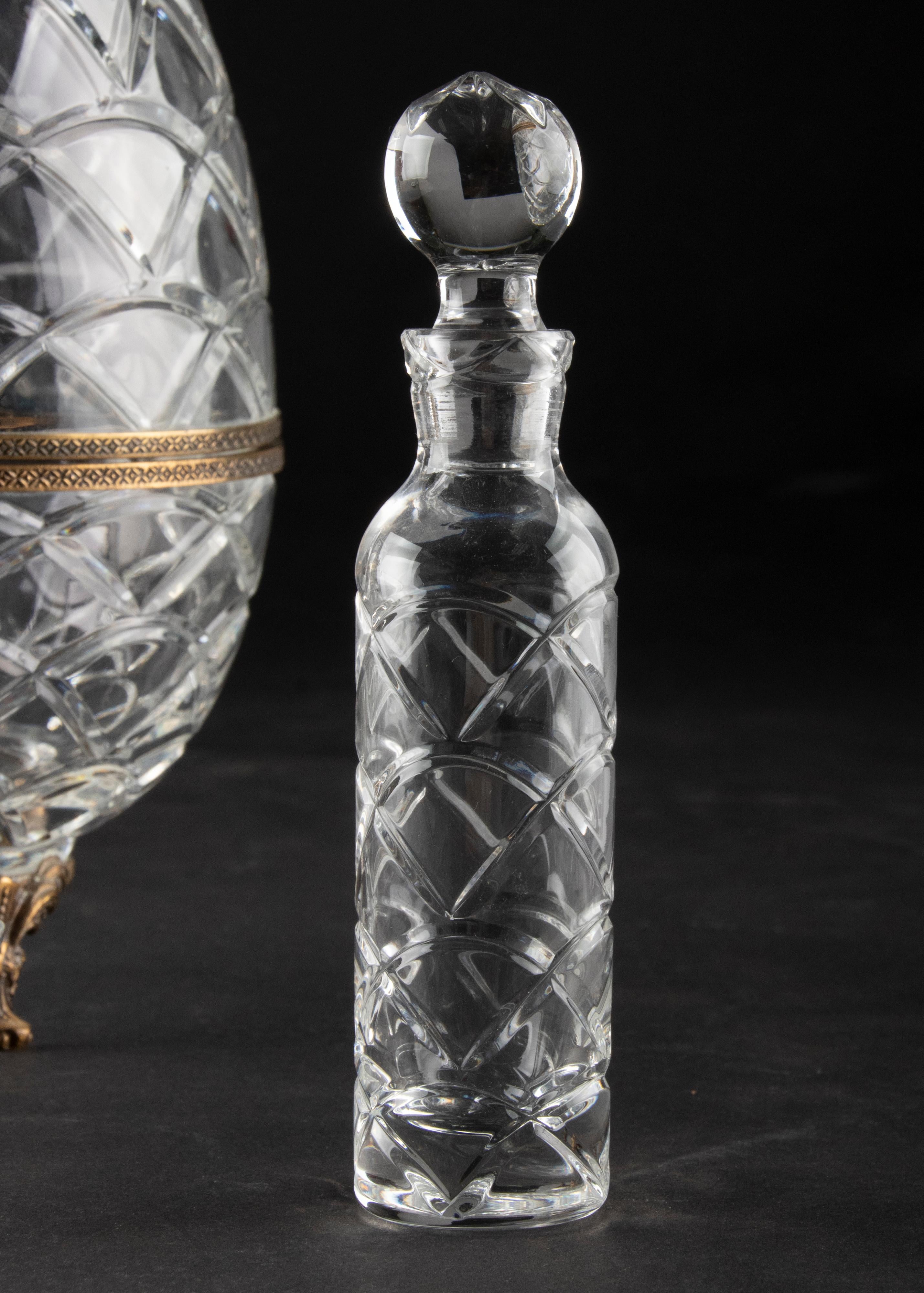Mid-Century Modern Crystal Egg for Caviar and Vodka Made by Fabergé 10