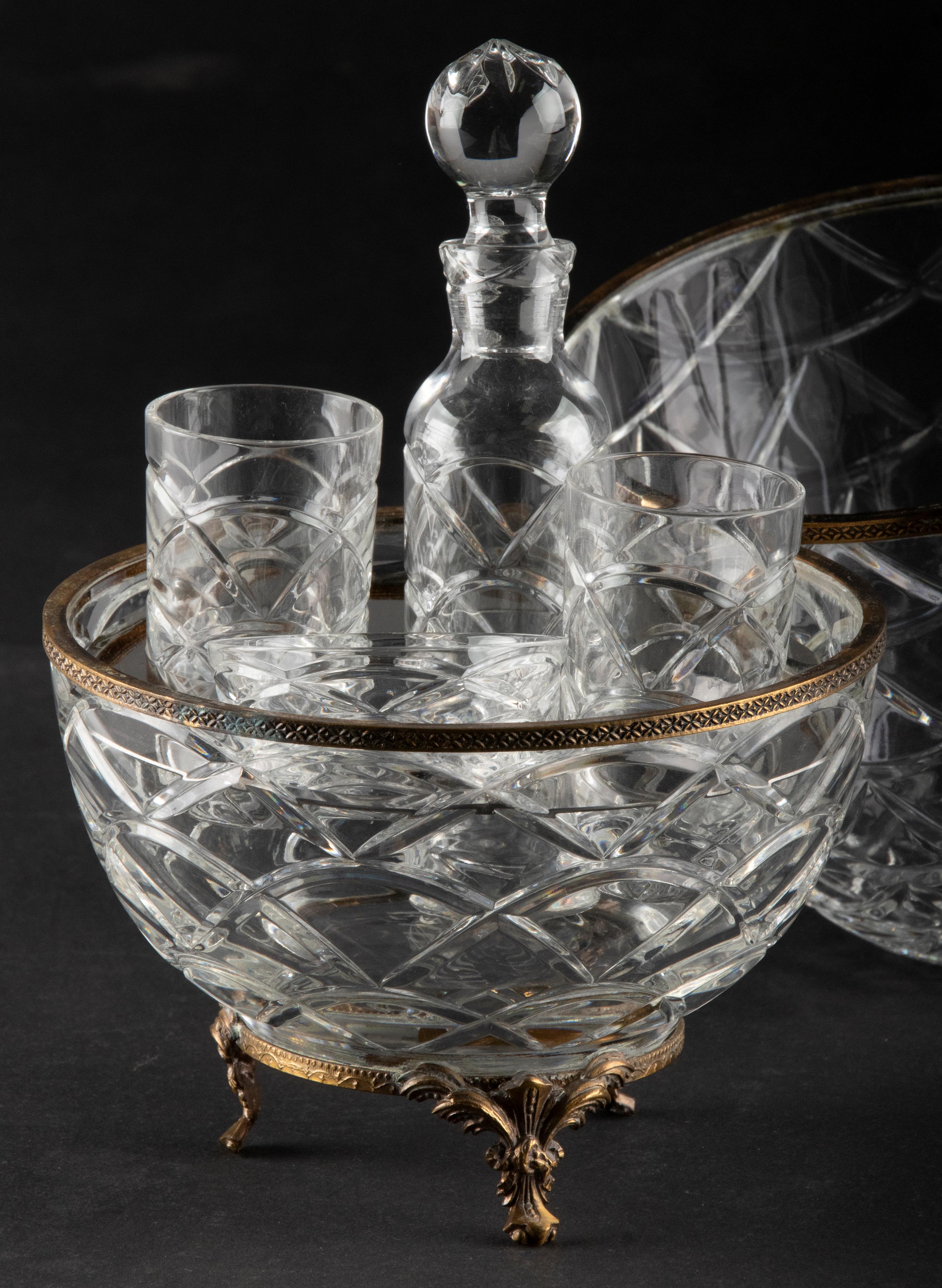 Mid-Century Modern Crystal Egg for Caviar and Vodka Made by Fabergé 11