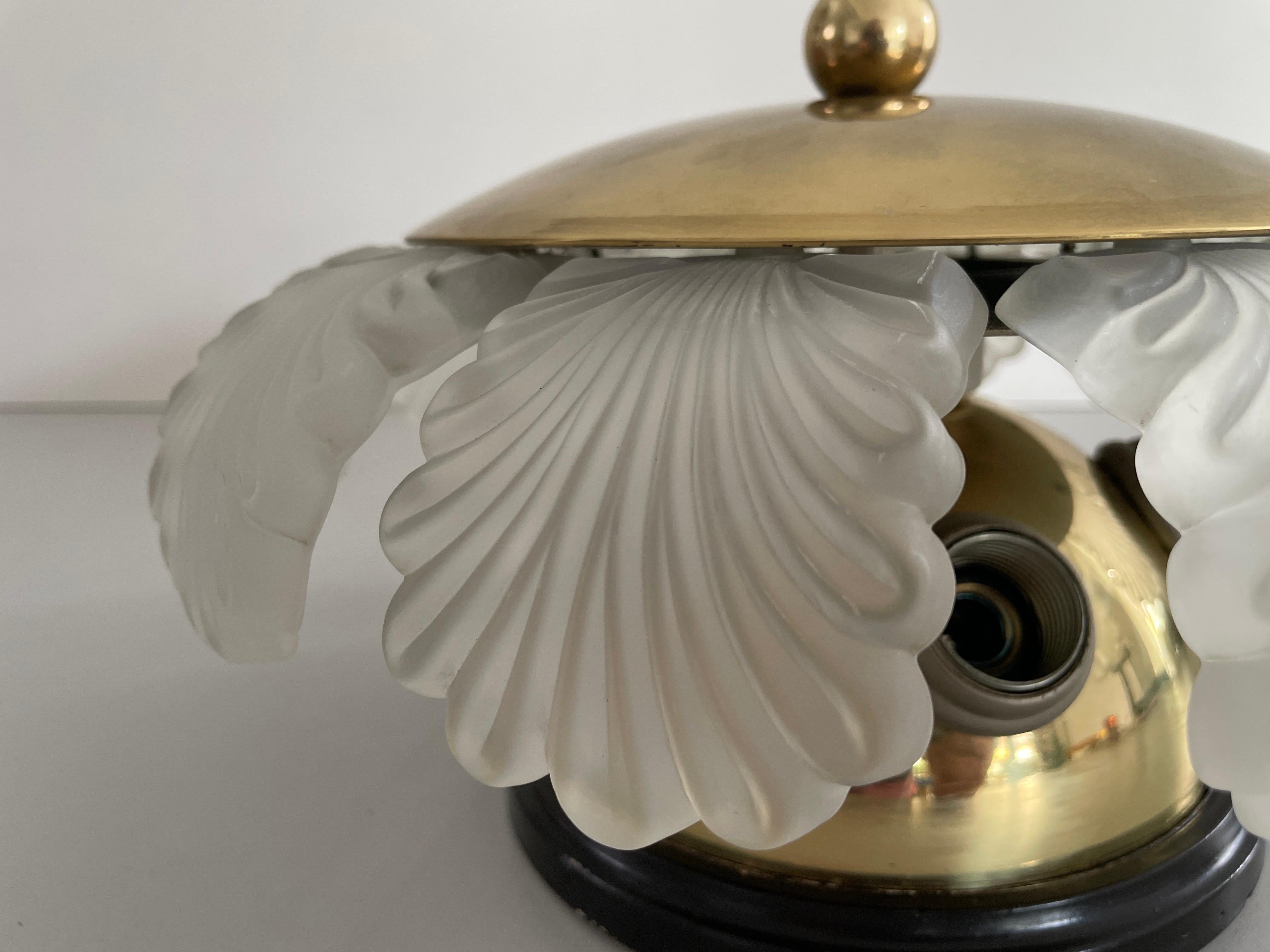 Empotrable moderno de mediados de siglo de cristal, latón y madera, años 60, Alemania en venta 1