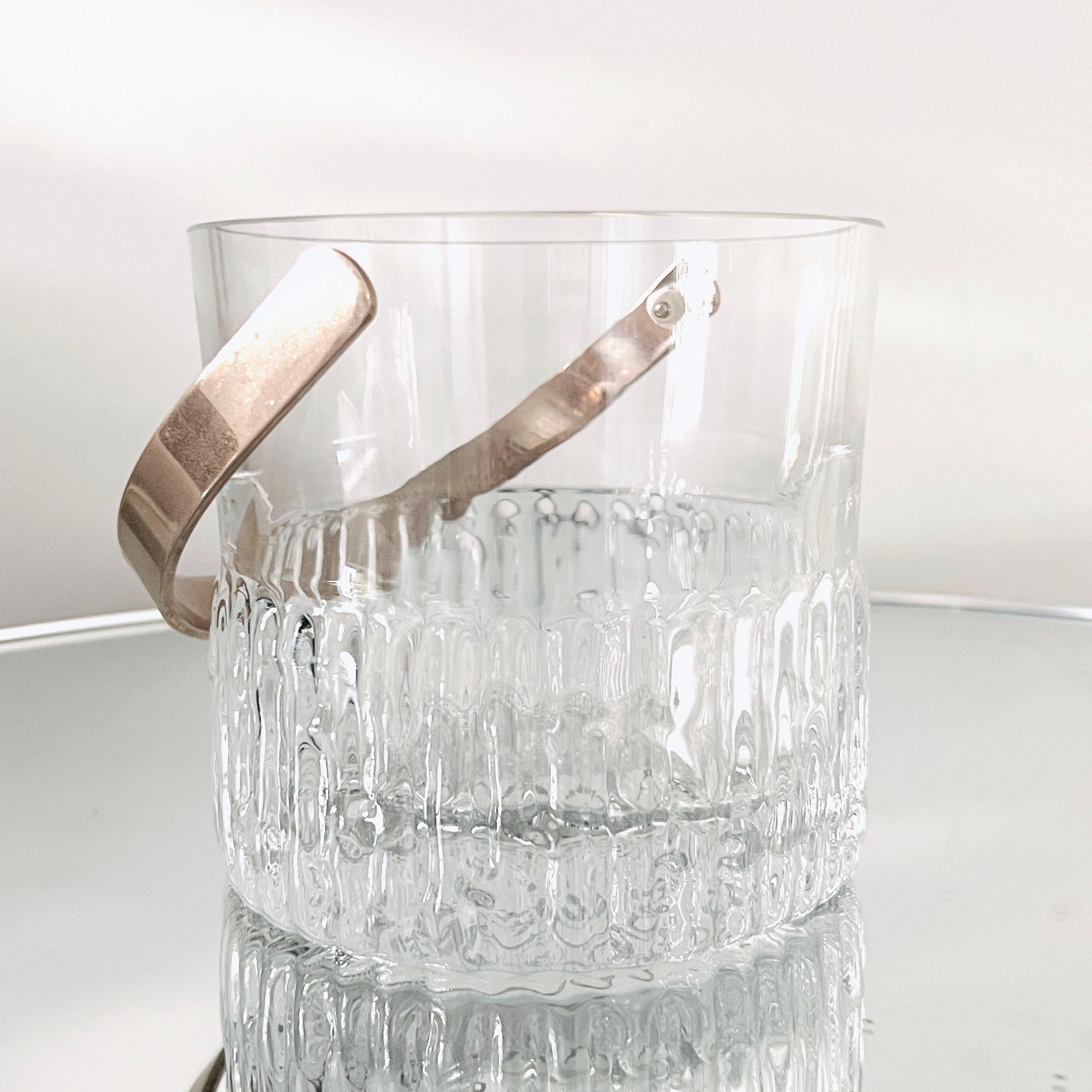 Mid-Century Modern Crystal Ice Bucket with Textured Glass, France, c. 1970s For Sale 2