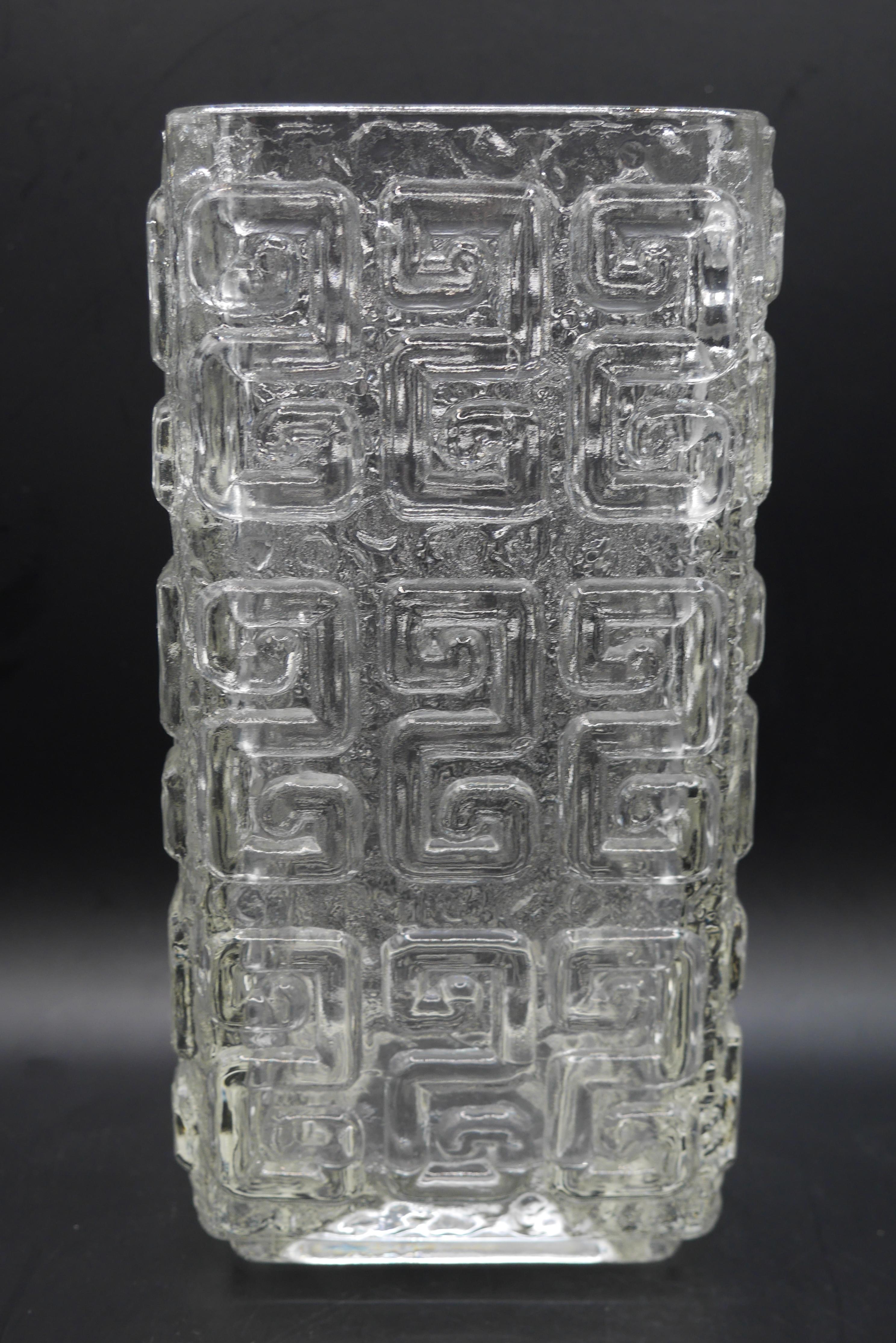 Mid-20th Century Mid-century modern crystal vase from Riihimäen lasi made by Tamara Aladin For Sale