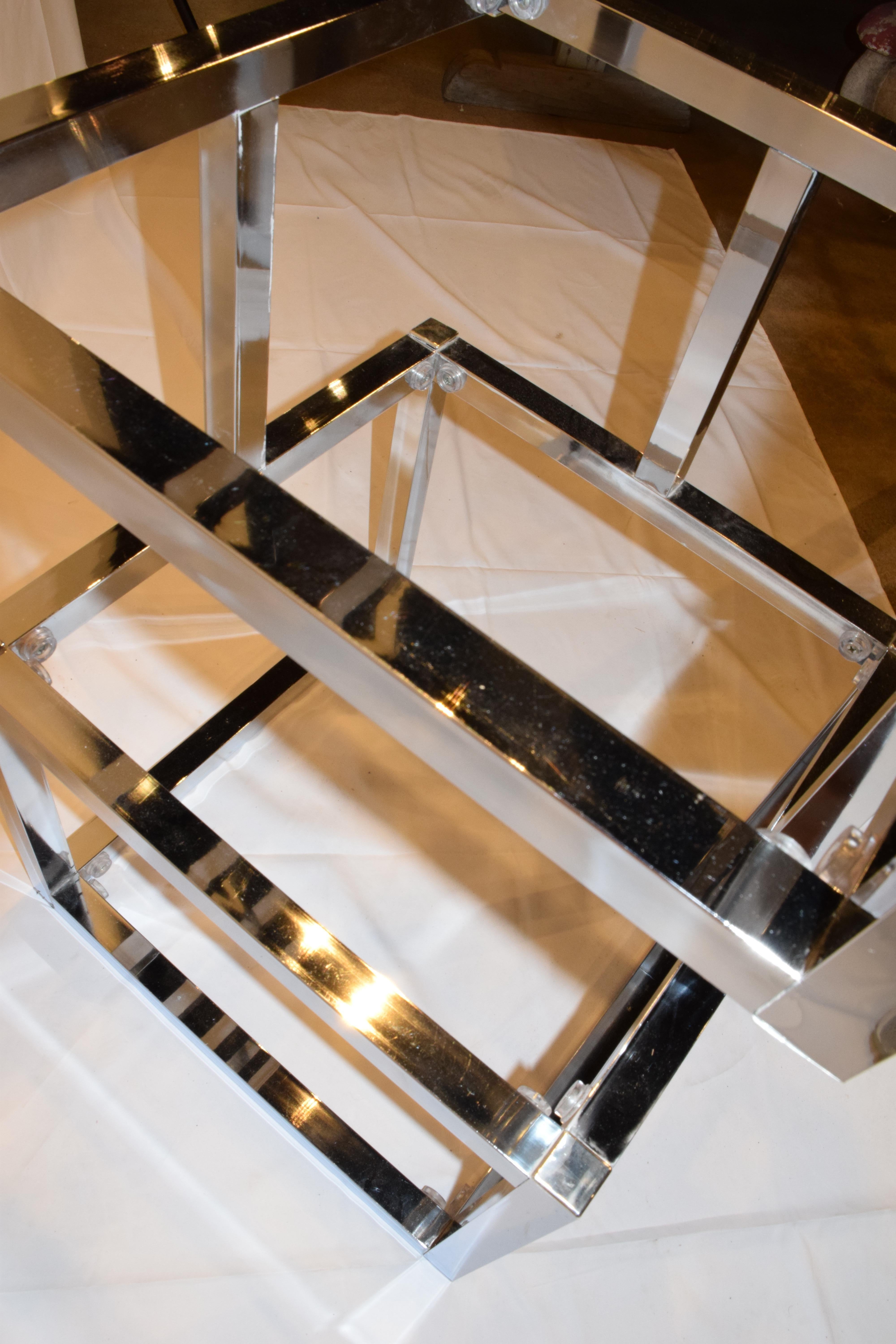 20th Century Mid-Century Modern Cube Chrome and Glass Étagère
