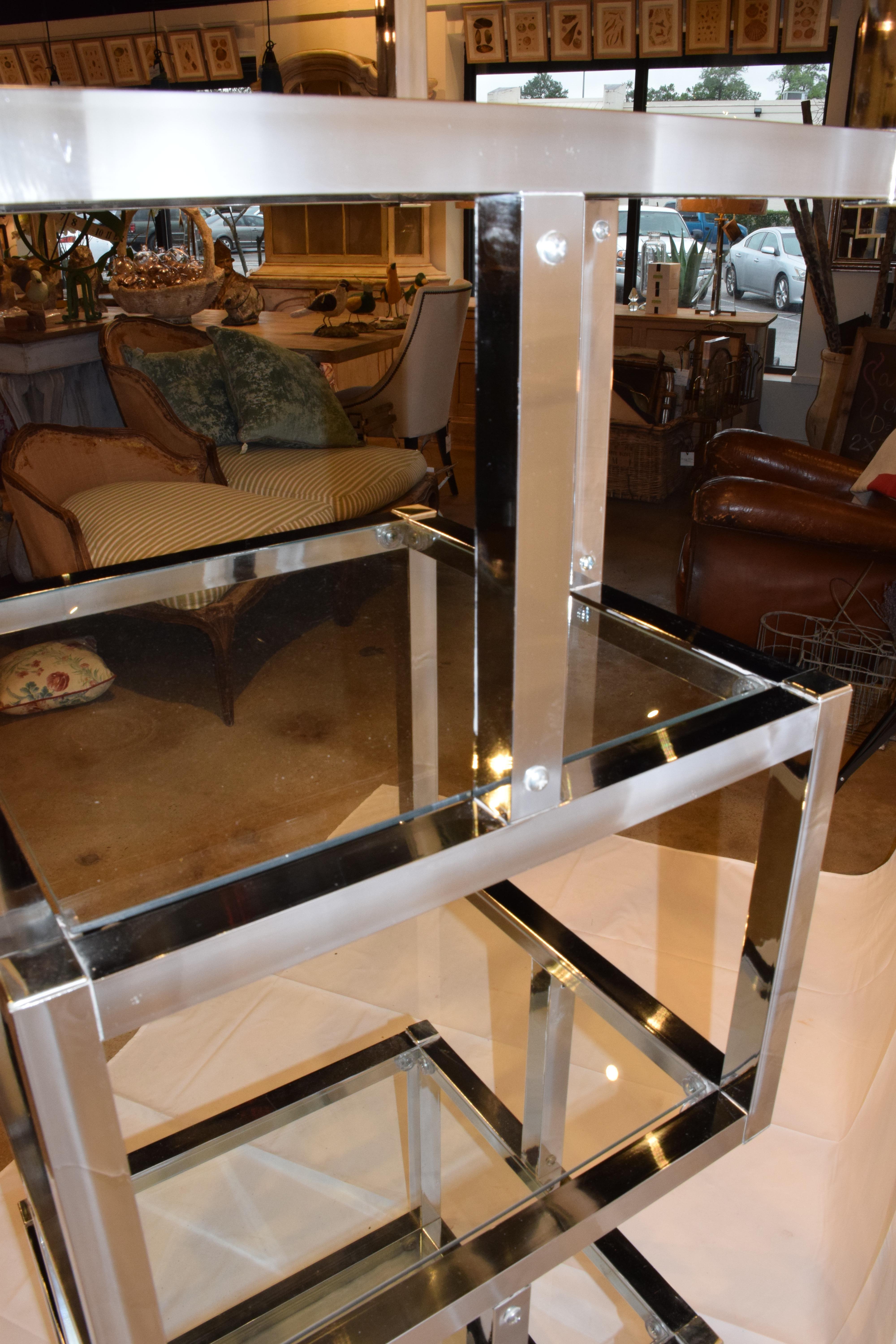Mid-Century Modern Cube Chrome and Glass Étagère 3