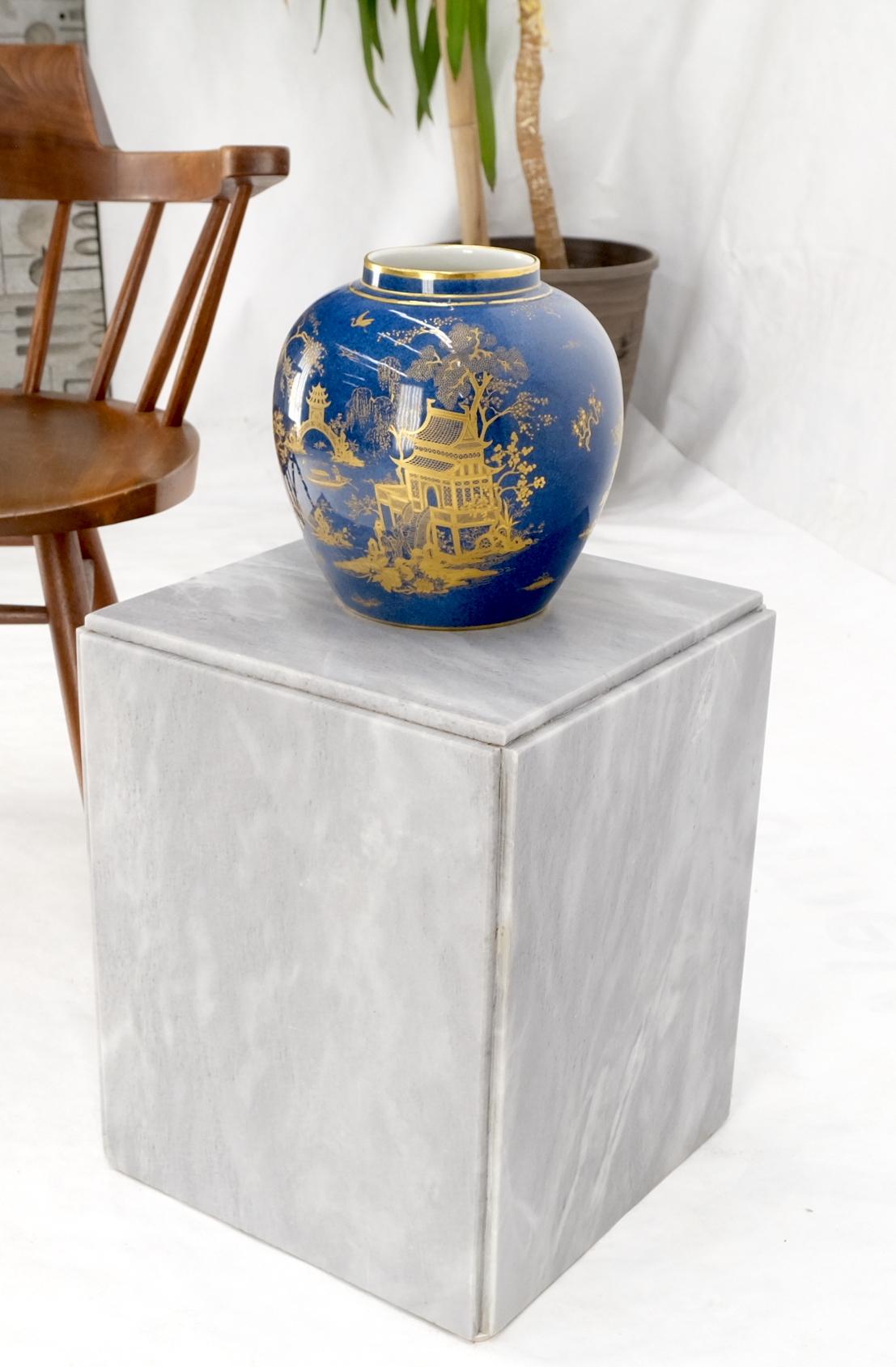 Mid-Century Modern Cube Shape Italian Carrara Marble Pedestal 18