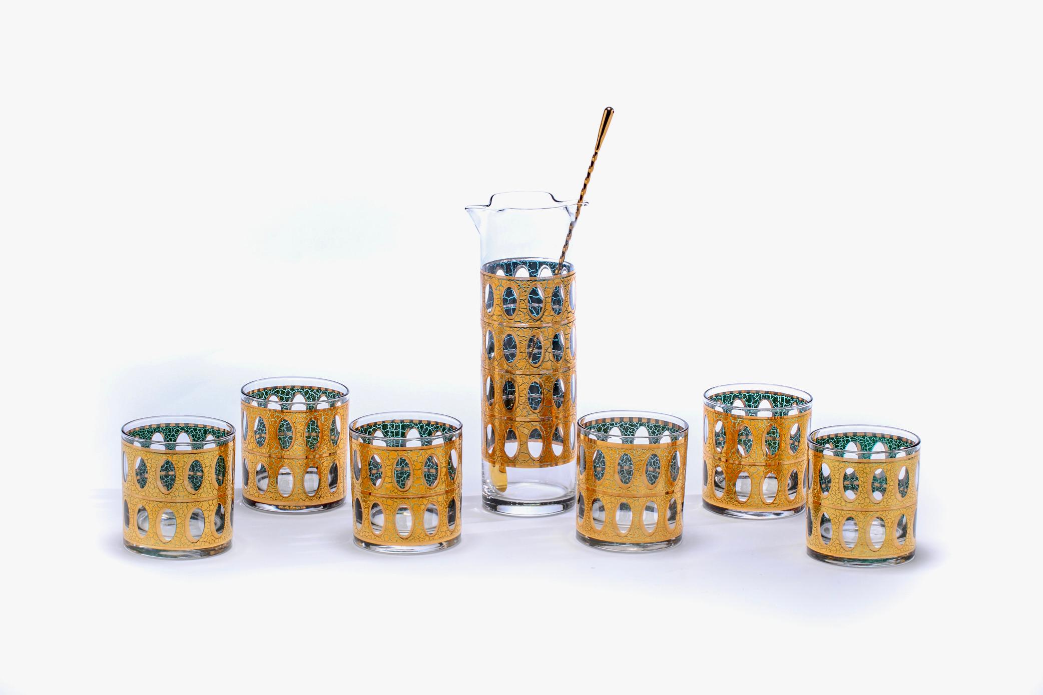 Ensemble mixeur de cocktail et verres à roches Culver plaqué or, moderne du milieu du siècle dernier, vers 1965 en vente 4