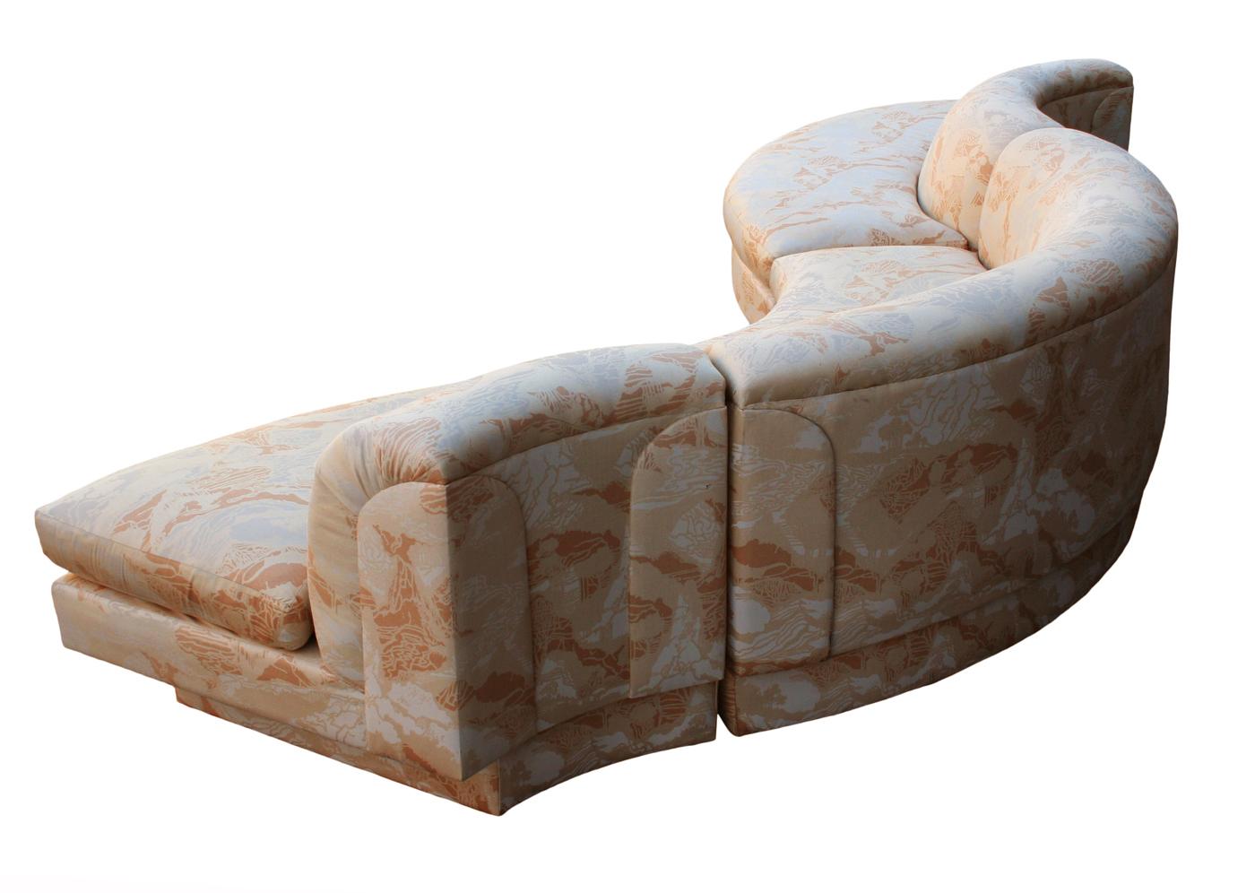 American Mid-Century Modern Curved and Sculptural Serpentine Sectional Sofa Plinth Base