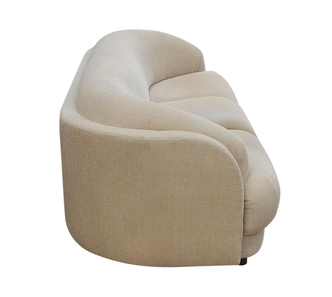 Mid-Century Modern Curved Back Sofa after Milo Baughman In Good Condition In Philadelphia, PA