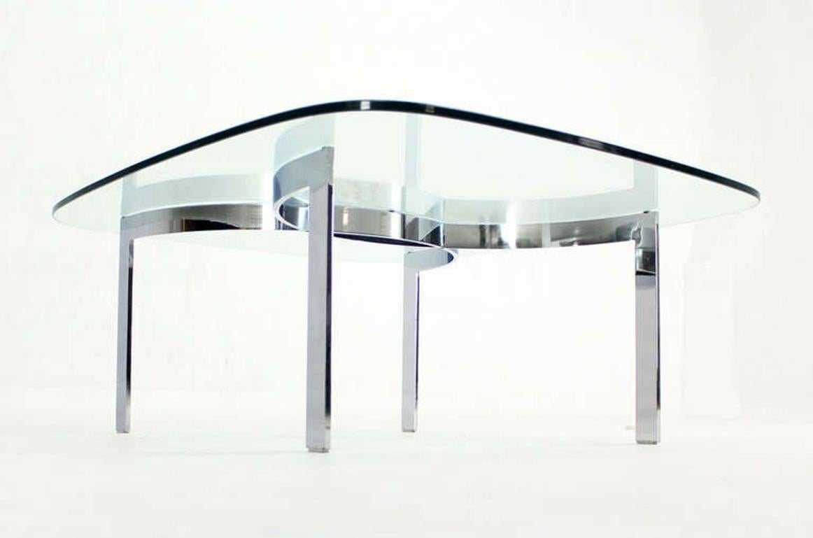 Mid Century Modern Curved Bent Chrome Base Glass Top Coffee Table Bauhaus Chanel For Sale 4
