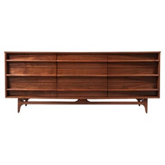 Retro Mid-Century Modern Curved-Front Dresser by Young Furniture