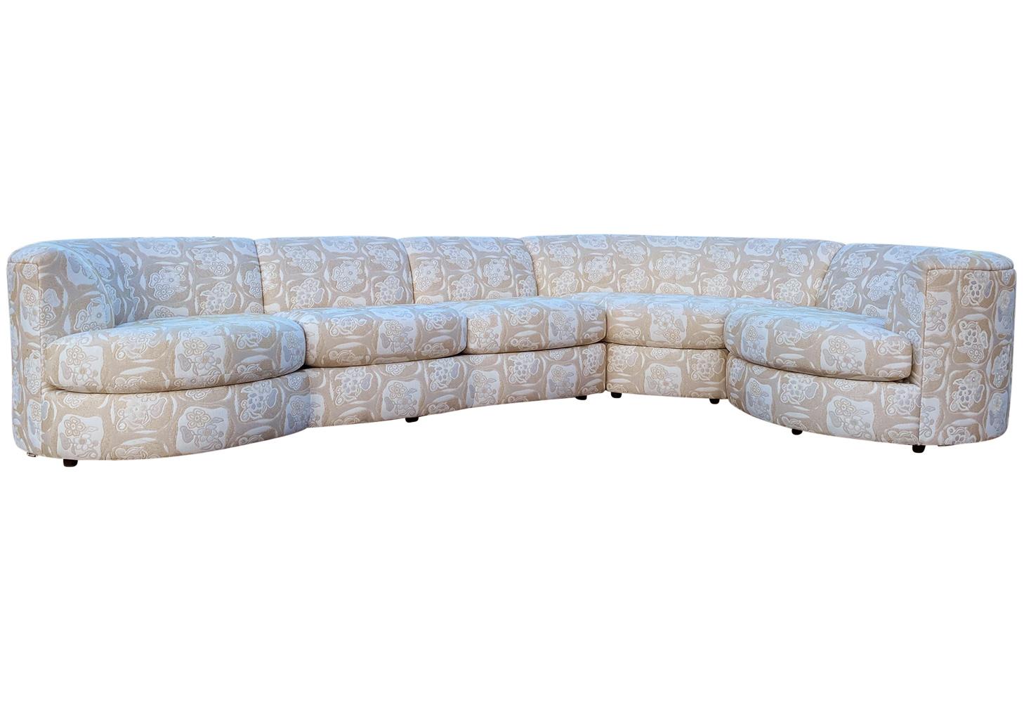 Mid-Century Modern Curved L-Shape Sectional Sofa by Weiman In Good Condition In Philadelphia, PA
