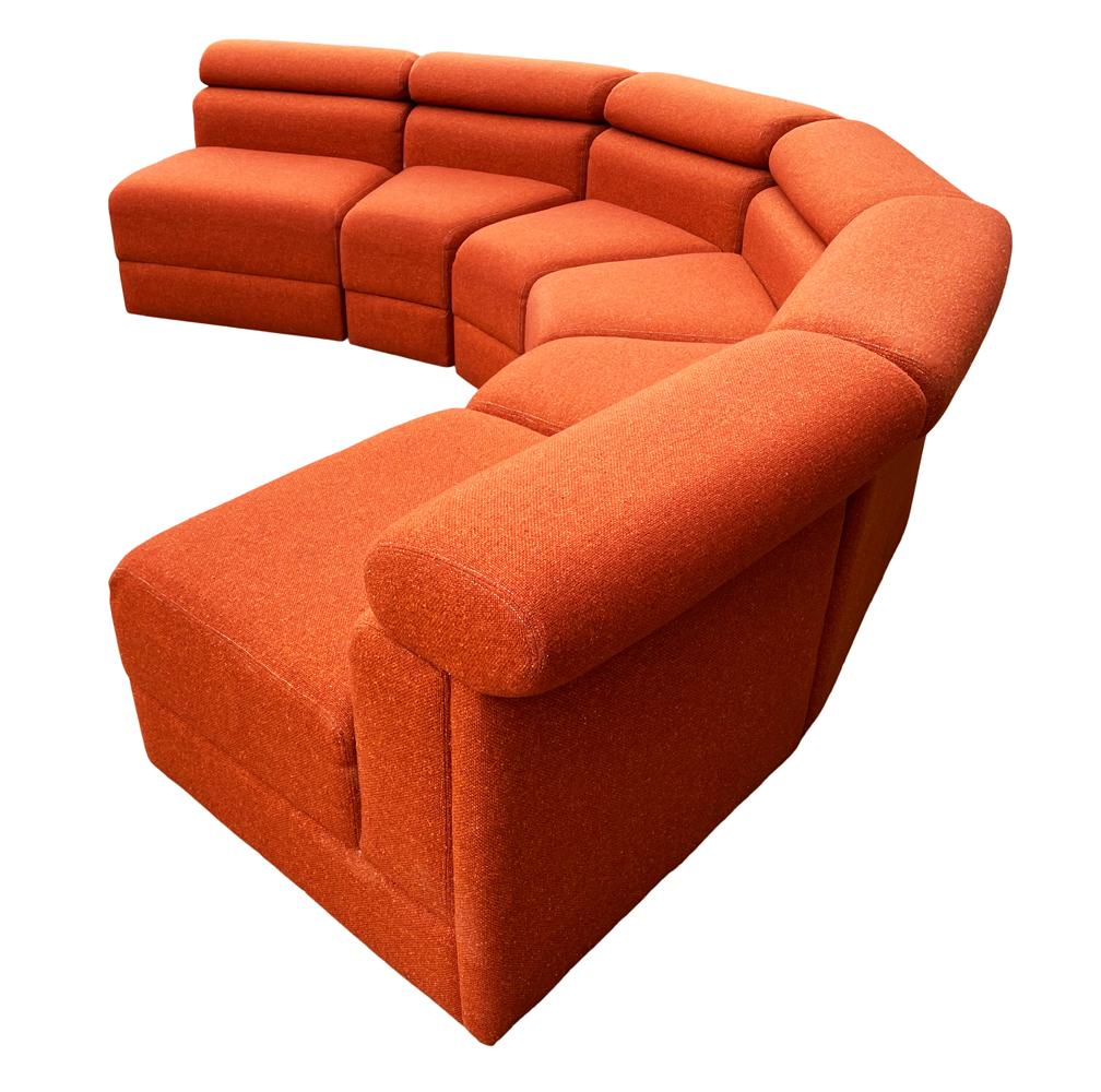 Mid-Century Modern Curved or Circular Modular Serpentine Sofa  For Sale 1
