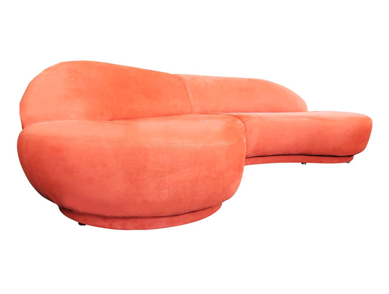 American Mid-Century Modern Curved or Circular Serpentine Sofa by Milo Baughman