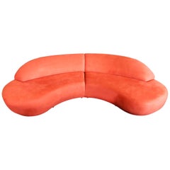 Mid-Century Modern Curved or Circular Serpentine Sofa by Milo Baughman