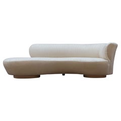Mid Century Modern Curved Sculptural Serpentine Cloud Sofa or Chaise Lounge