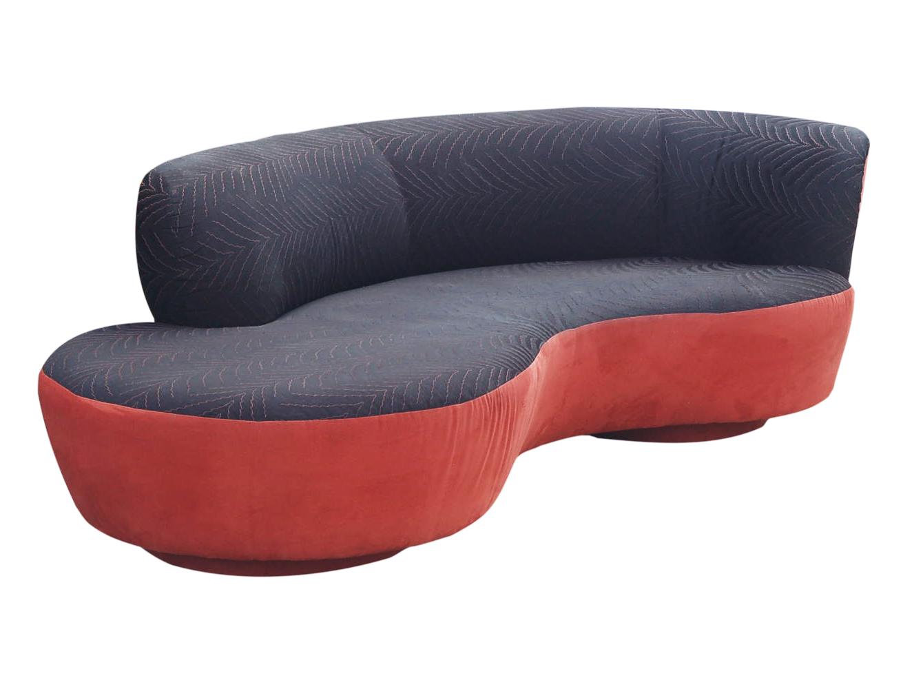 North American Mid-Century Modern Curved Serpentine Cloud Sofa by Weiman For Sale