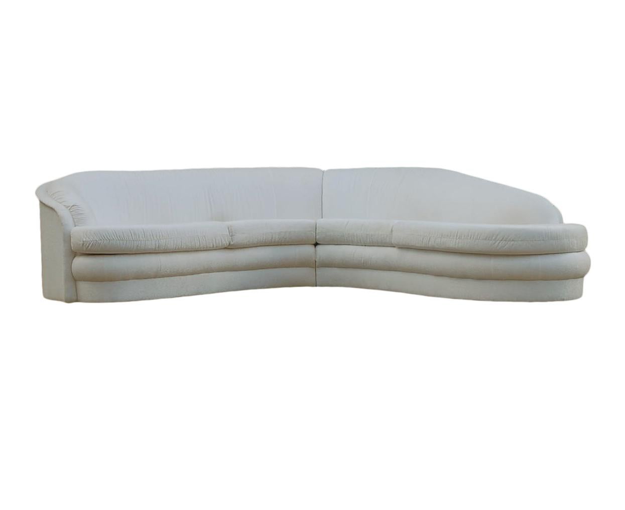 Late 20th Century Mid-Century Modern Curved Serpentine Sectional Sofa in White