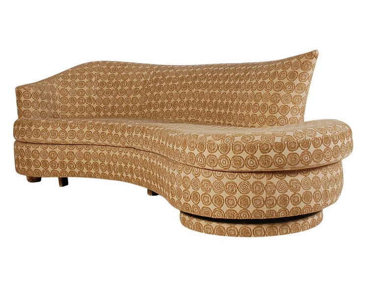 Mid-Century Modern Curved Serpentine Sofa or Chaise Lounge For Sale at 1stDibs