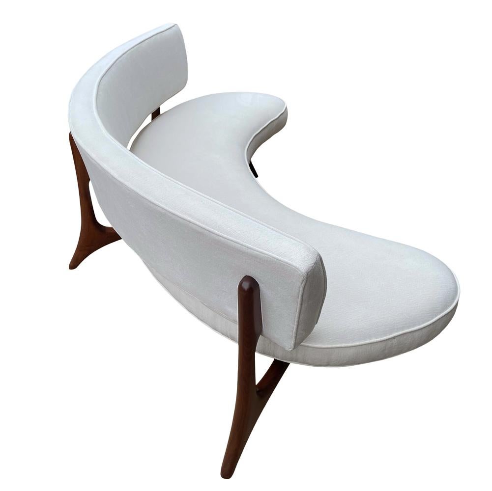 Mid-Century Modern Curved Sofa Floating Sofa by Vladimir Kagan in White & Walnut 9