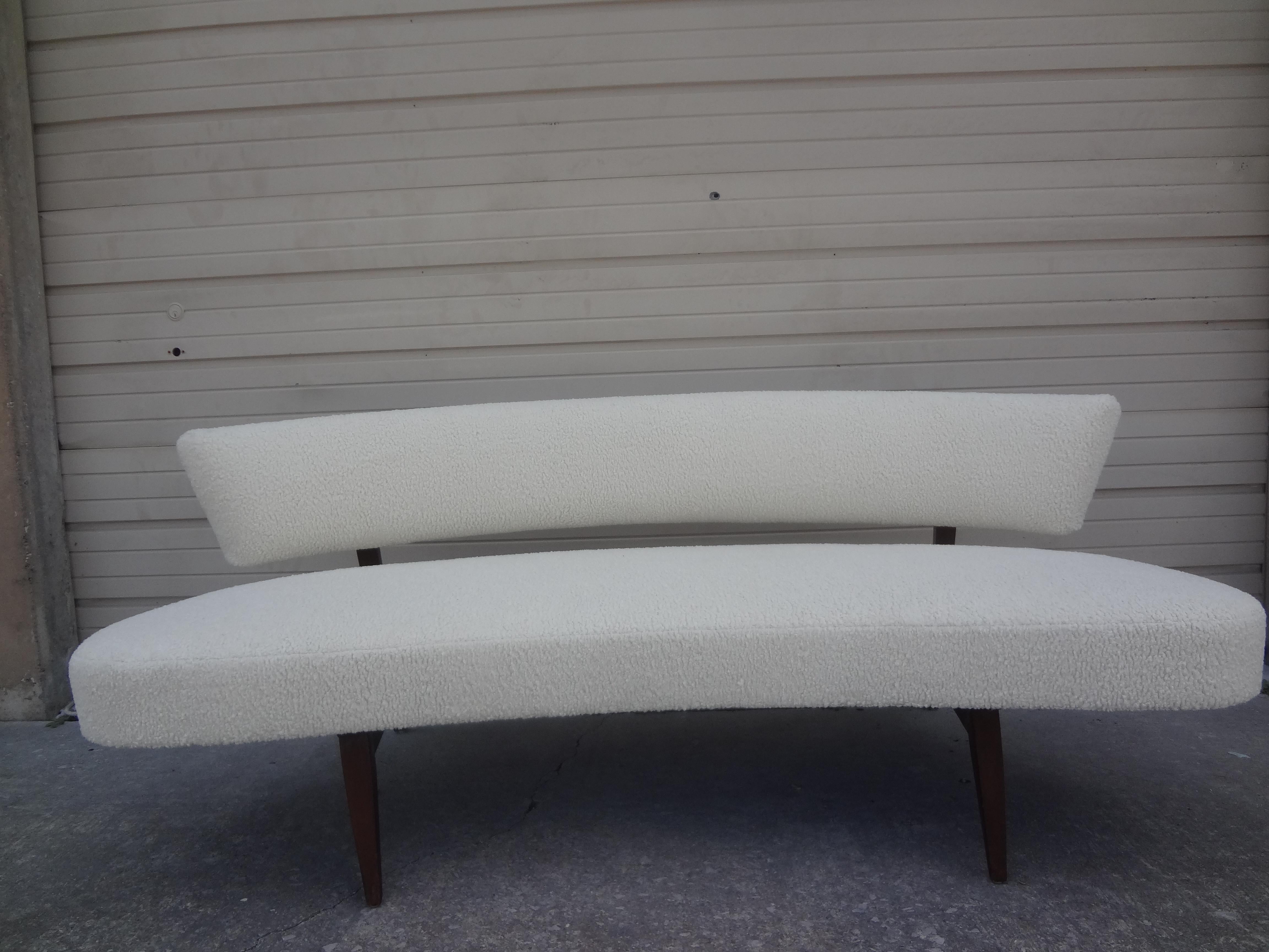 Unknown Mid-Century Modern Curved Floating Sofa Upholstered in White Bouclé