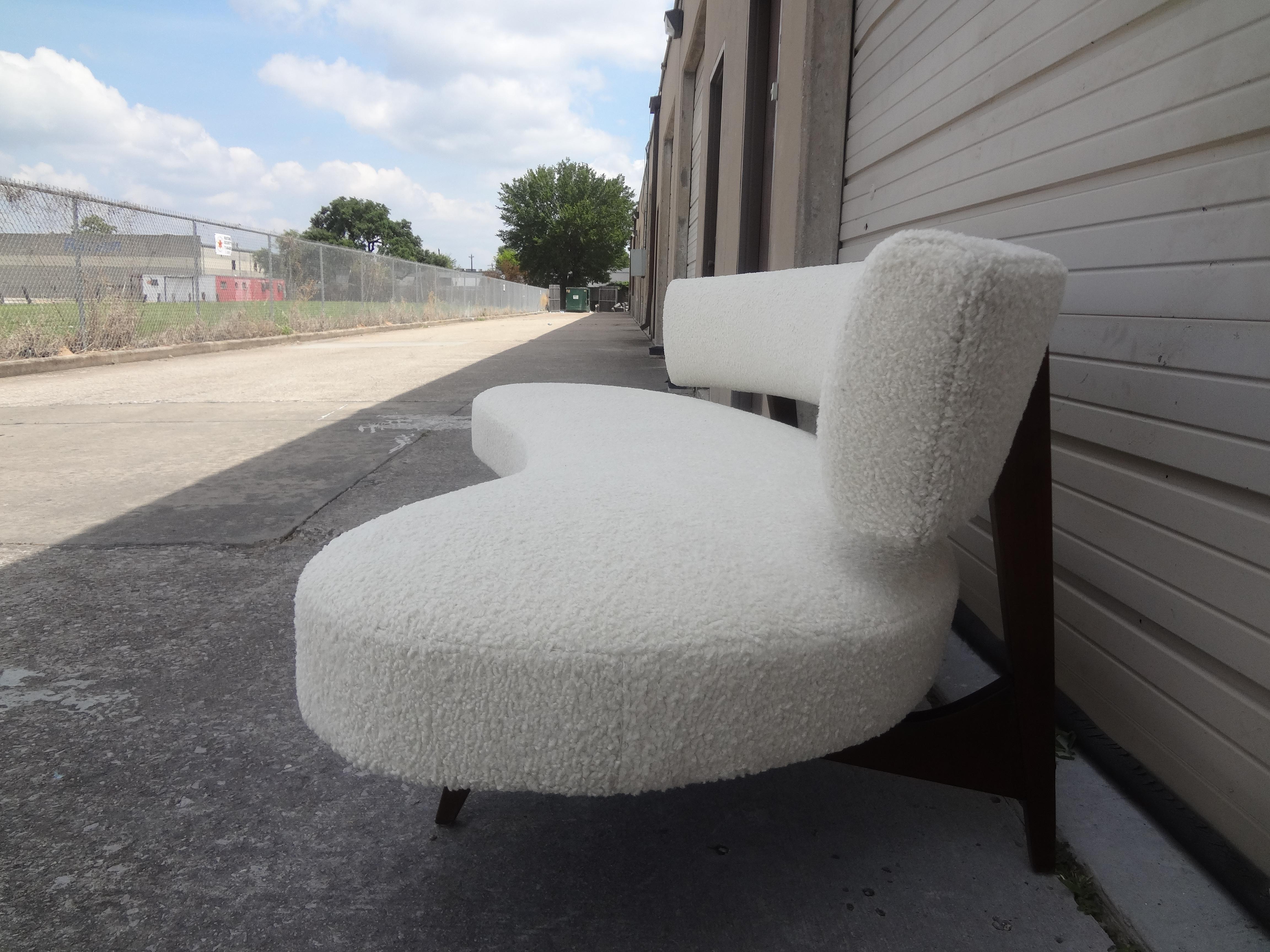 Mid-Century Modern Curved Floating Sofa Upholstered in White Bouclé 1