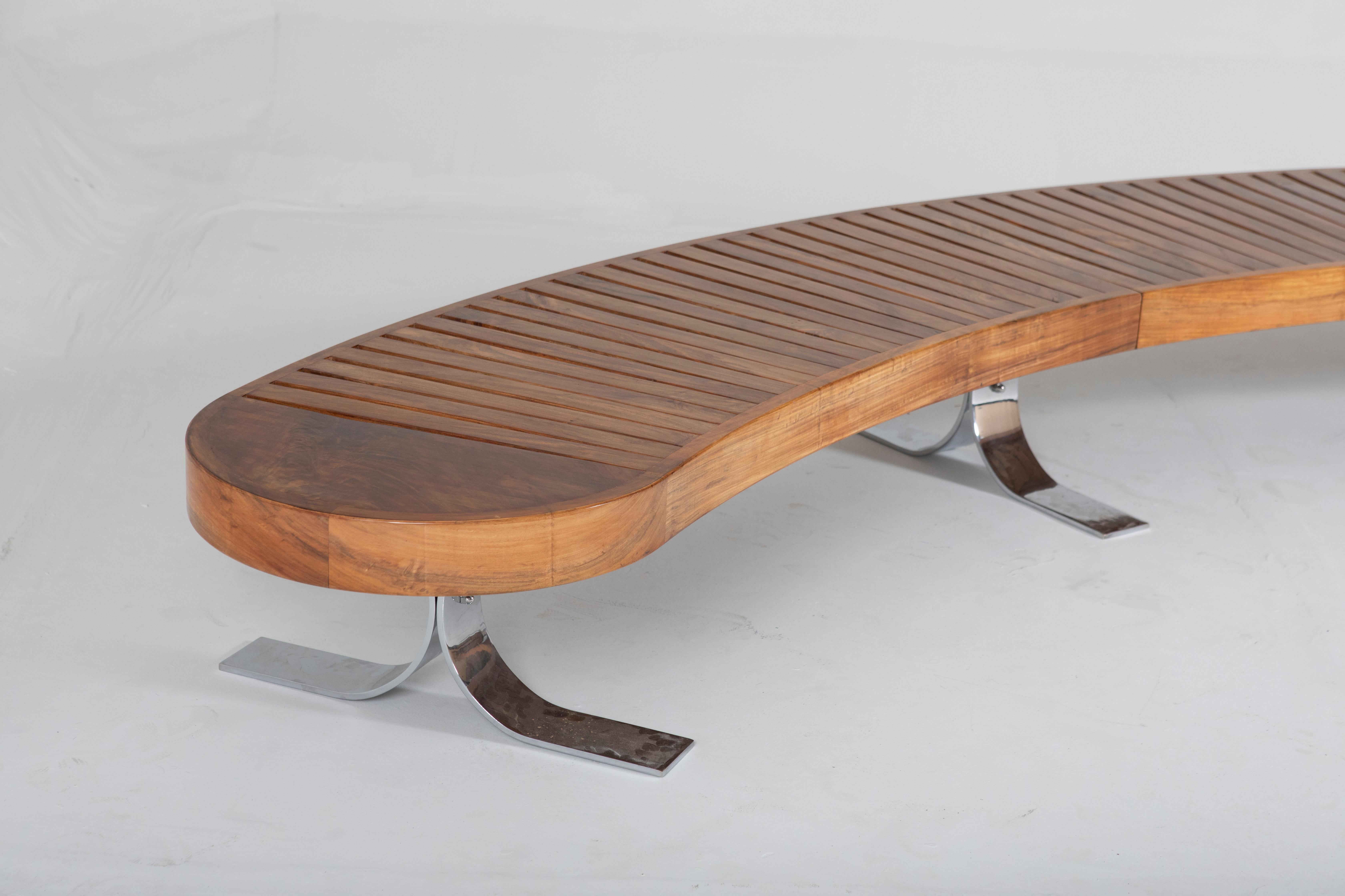 Mid-Century Modern CurvedBench by Carlo Hauner & Martin Eisler for Forma, 1960s In Good Condition For Sale In Deerfield Beach, FL