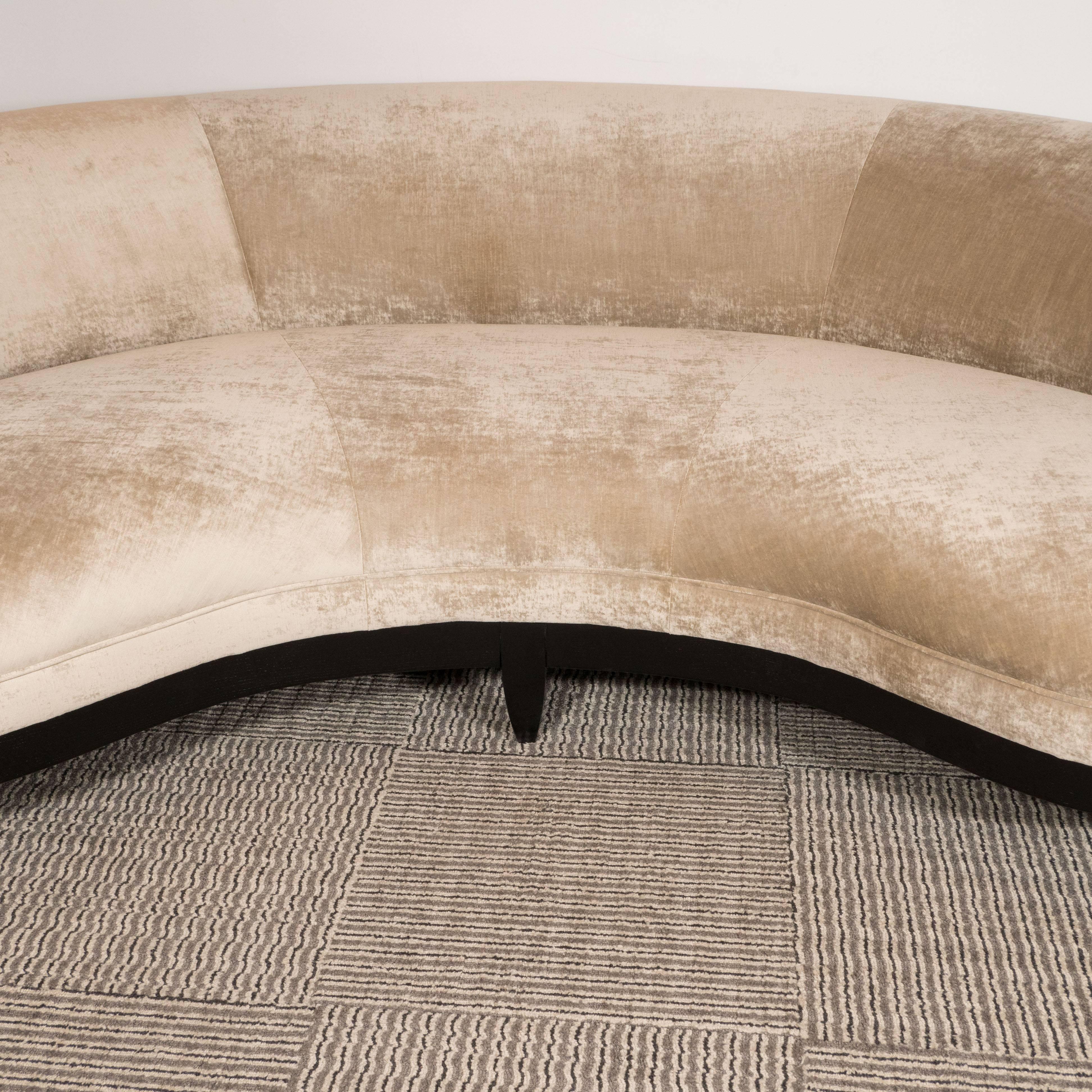 Mid-Century Modern Curvilinear Champagne Velvet Sofa, in the Manner of Royère In Excellent Condition In New York, NY