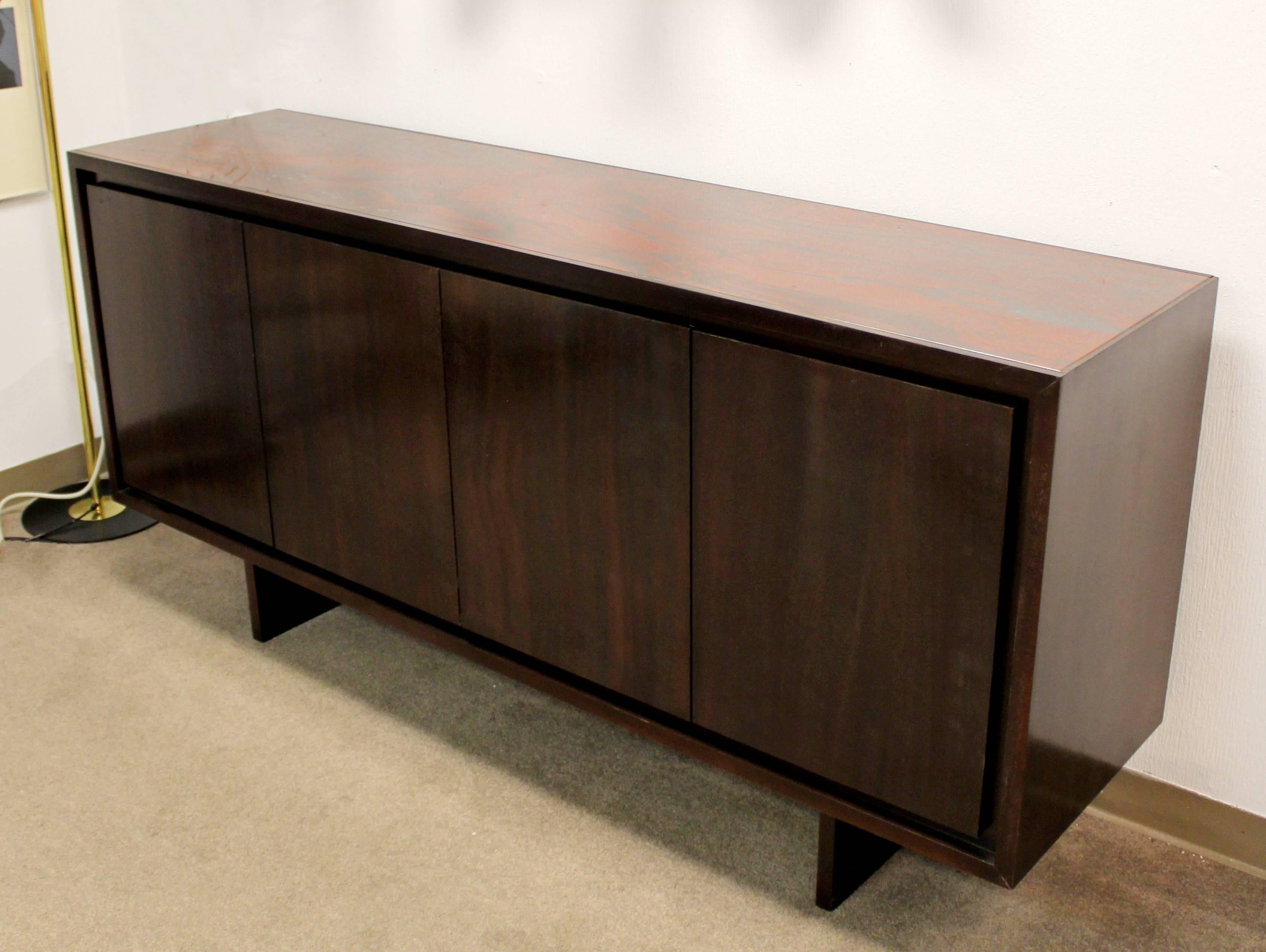 Mid-Century Modern Custom-Made Mahogany Credenza Red Granite Top Baker Style In Good Condition In Keego Harbor, MI