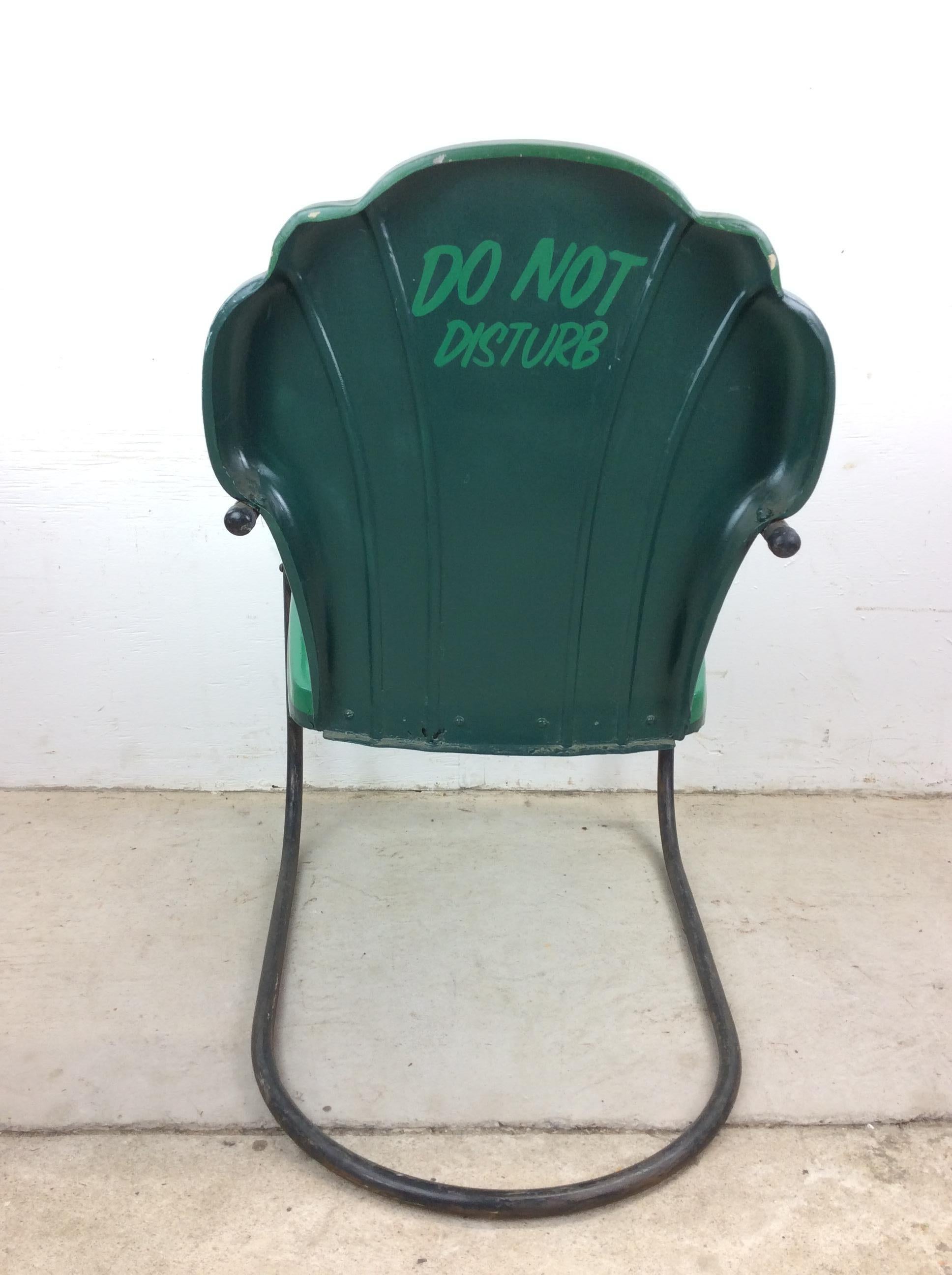 Chaise d'extérieur peinte sur mesure du milieu du siècle dernier avec base en porte-à-faux en vente 3