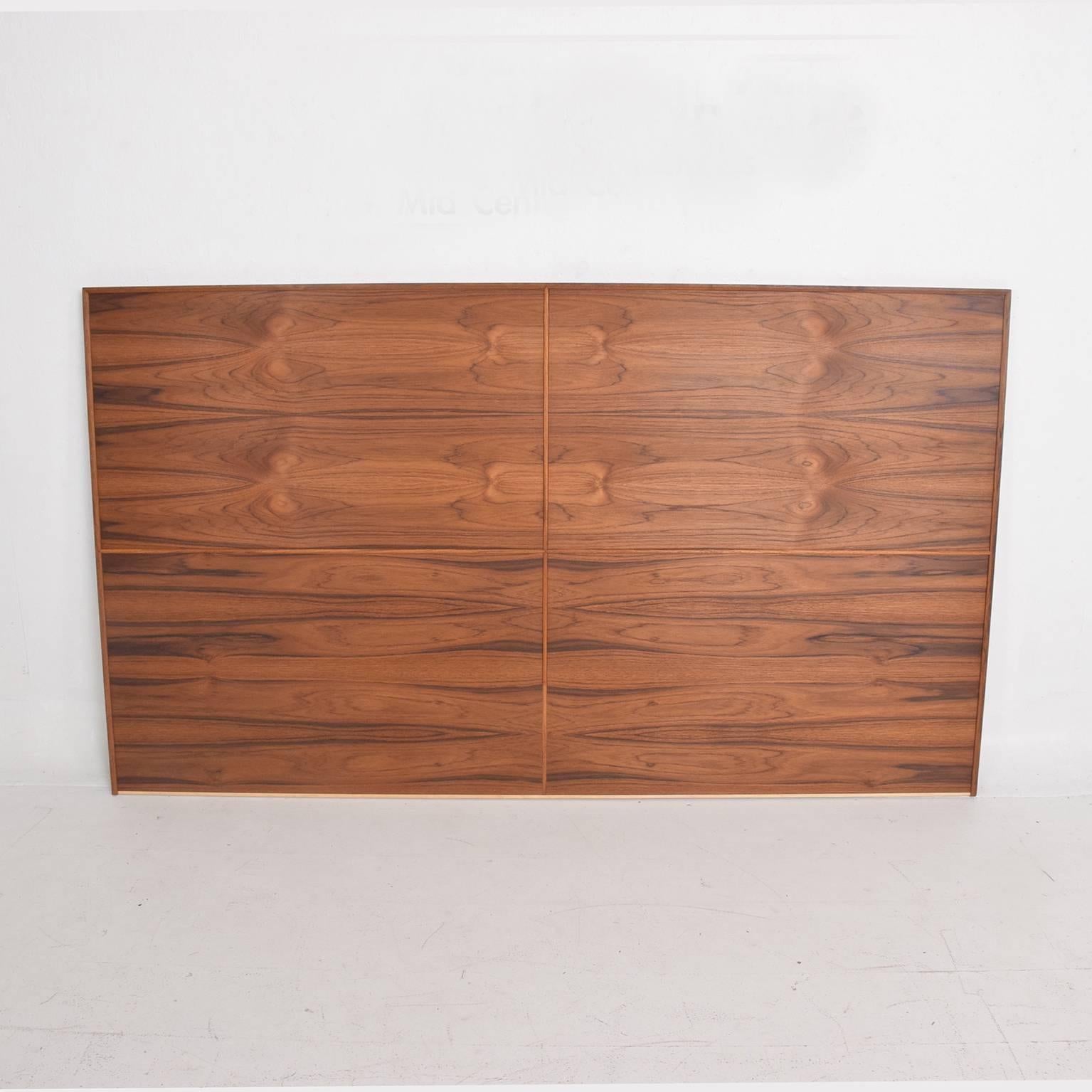 For your consideration a custom teak queen-size headboard. Designed by Pablo Romo for AMBIANIC.
Item in picture is no longer available. Will design and built to meet customer specifications.
Dimensions: 63