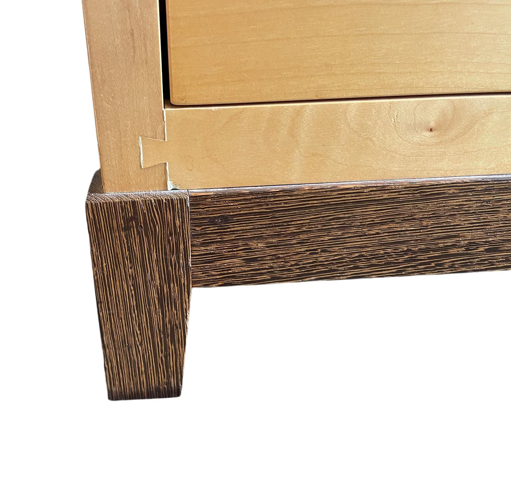 Mid-Century Modern Custom Studio Craft American 7 Drawer Solid Maple Desk  For Sale 3