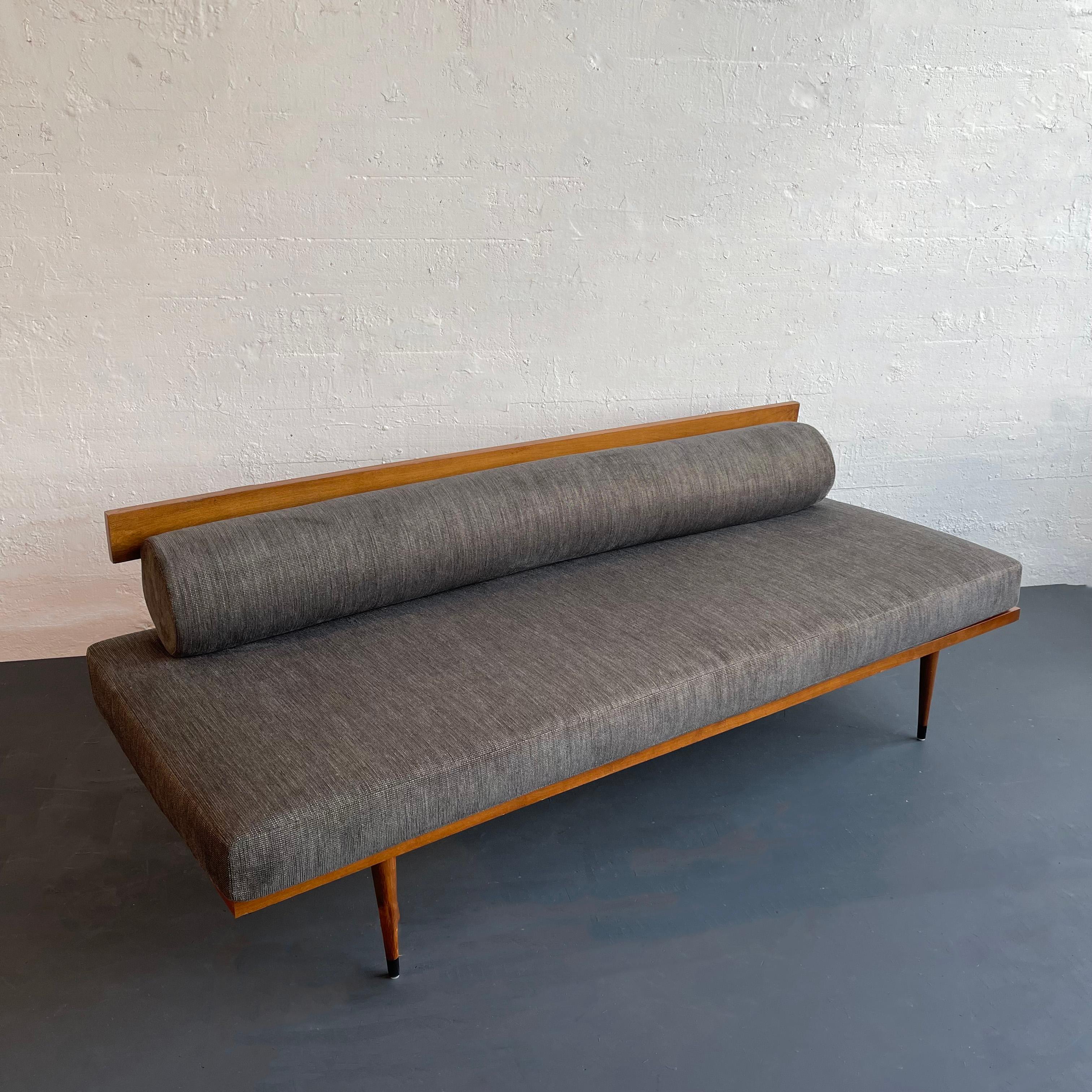 Mid-Century Modern Custom Upholstered Daybed Sofa 4