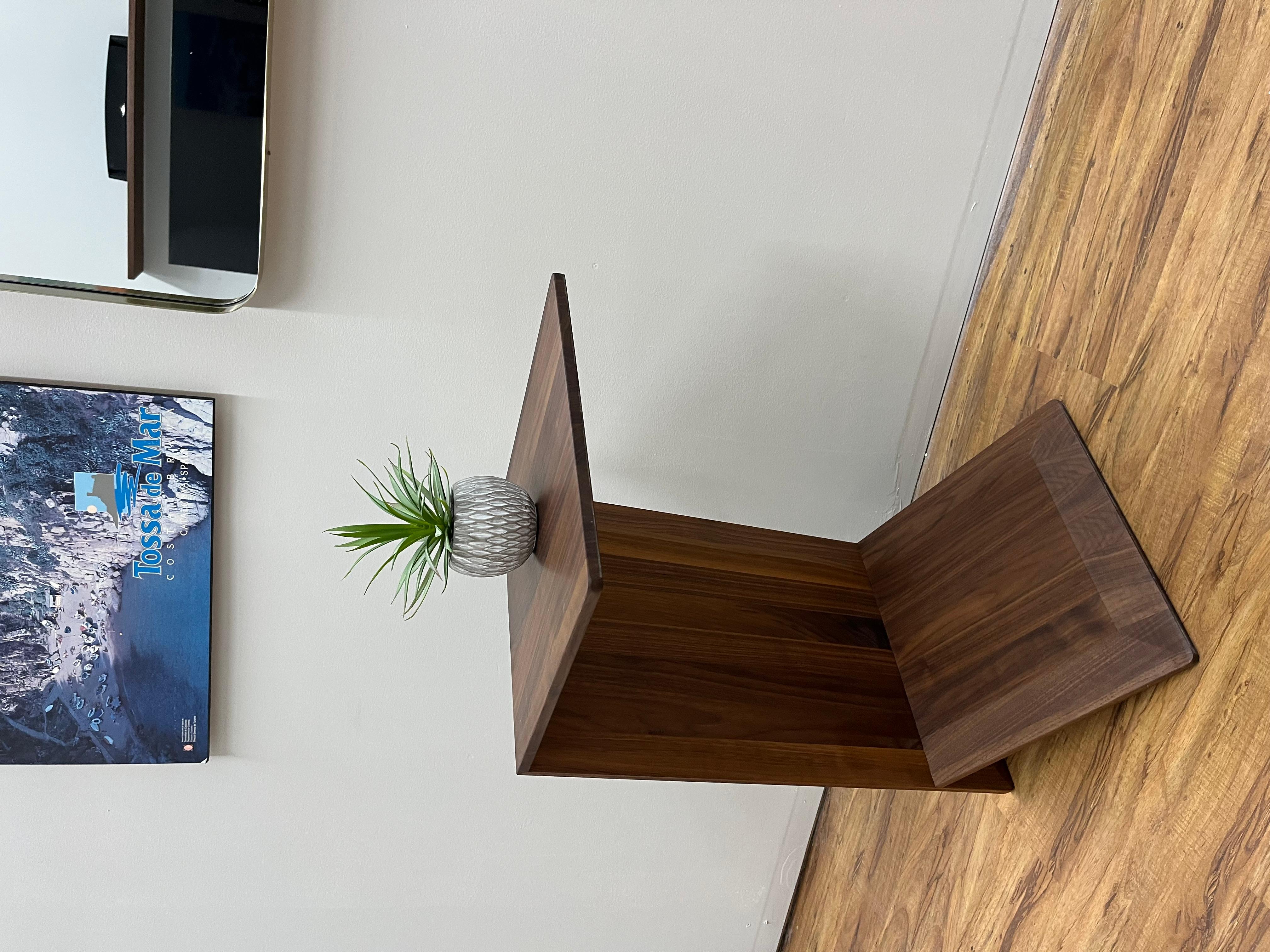 Mid-Century Modern Customizable Walnut Side Table In New Condition For Sale In San Francisco, CA